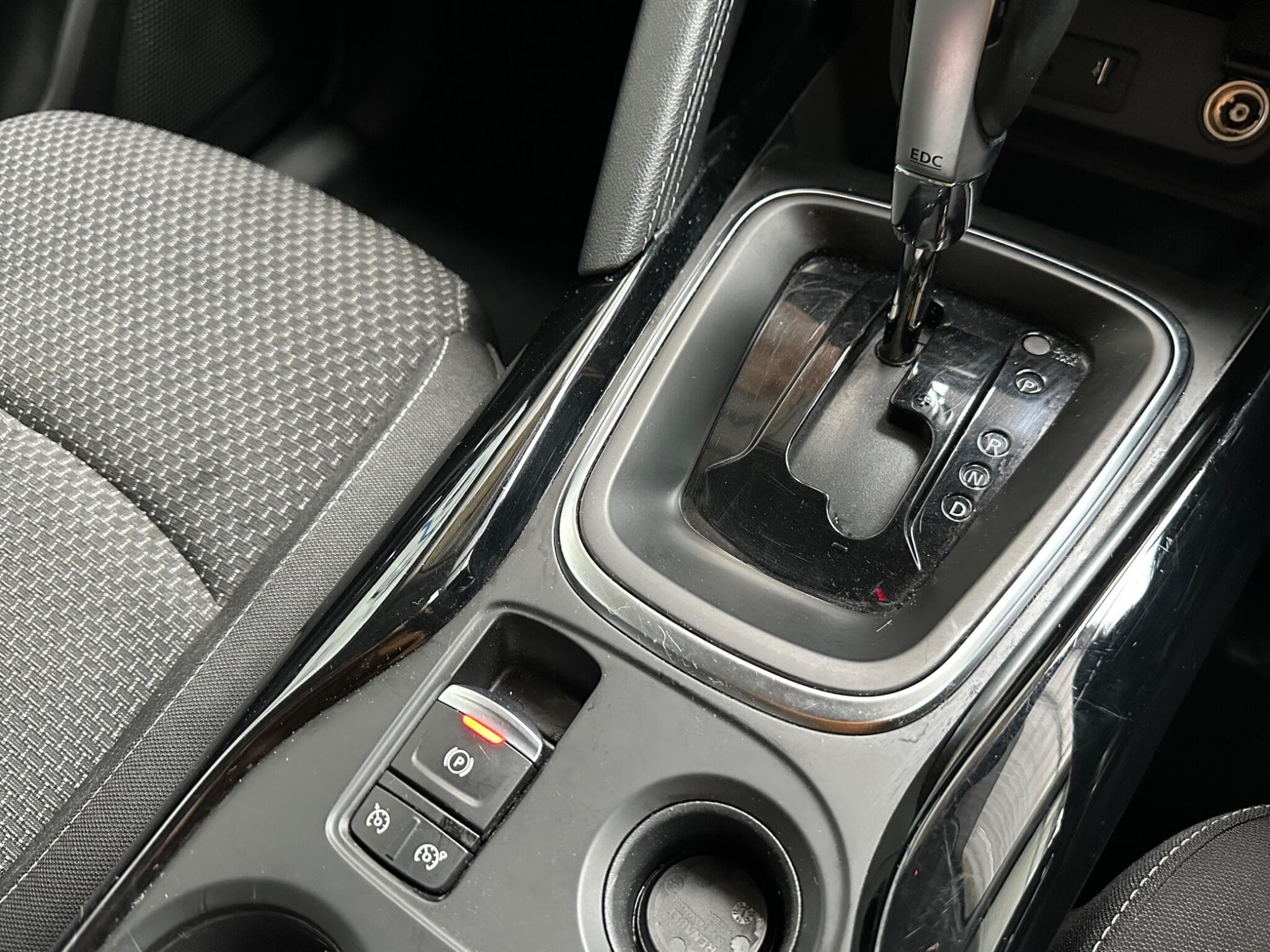 2017 Renault Kadjar - Thumbnail 17