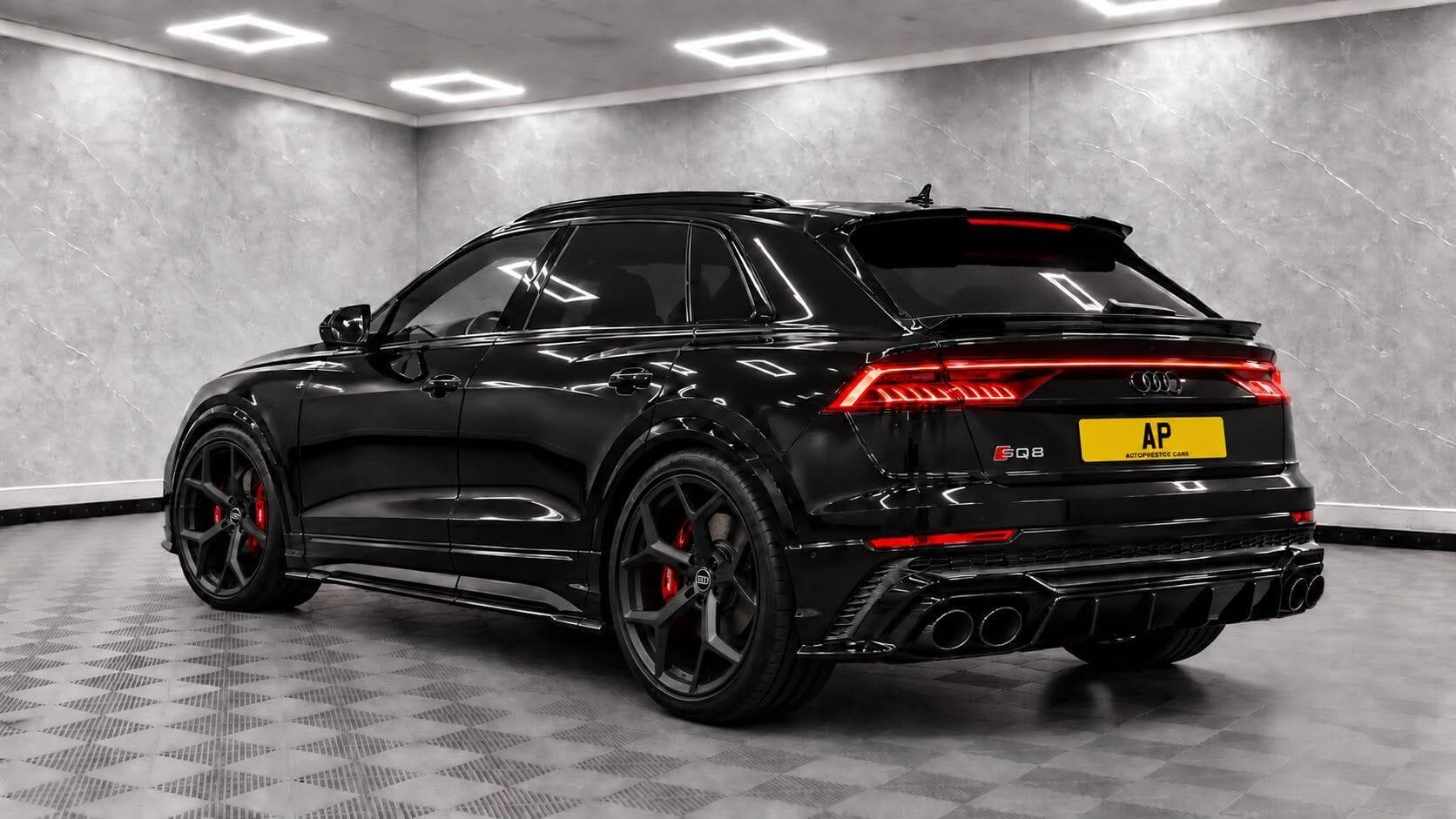 2019 Audi SQ8 - Thumbnail 4