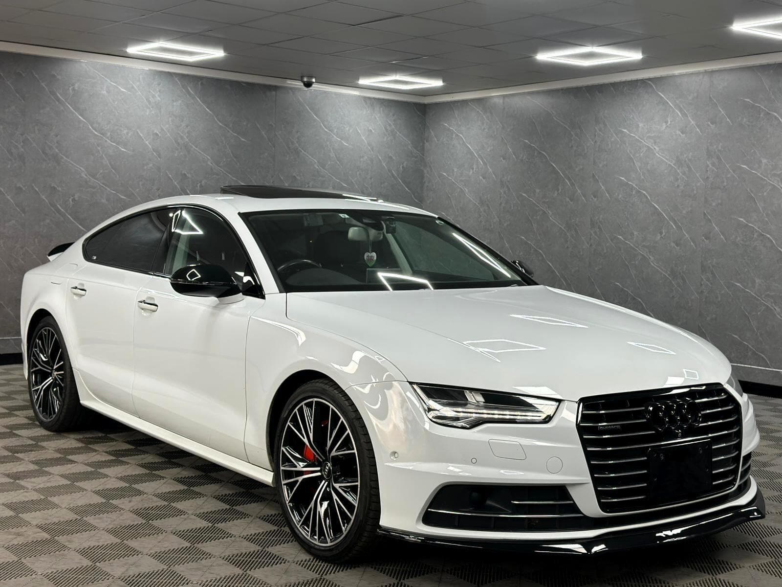 2017 Audi A7 - Thumbnail 15
