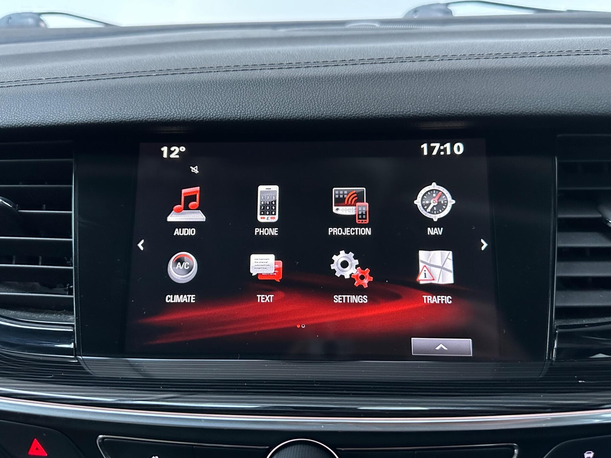 2018 Vauxhall Insignia - Thumbnail 16