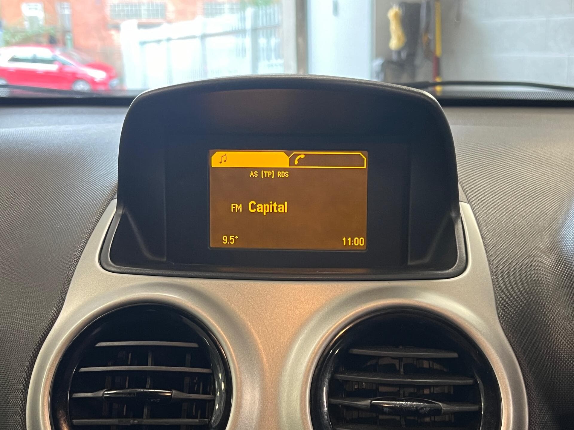 2012 Vauxhall Corsa - Thumbnail 29