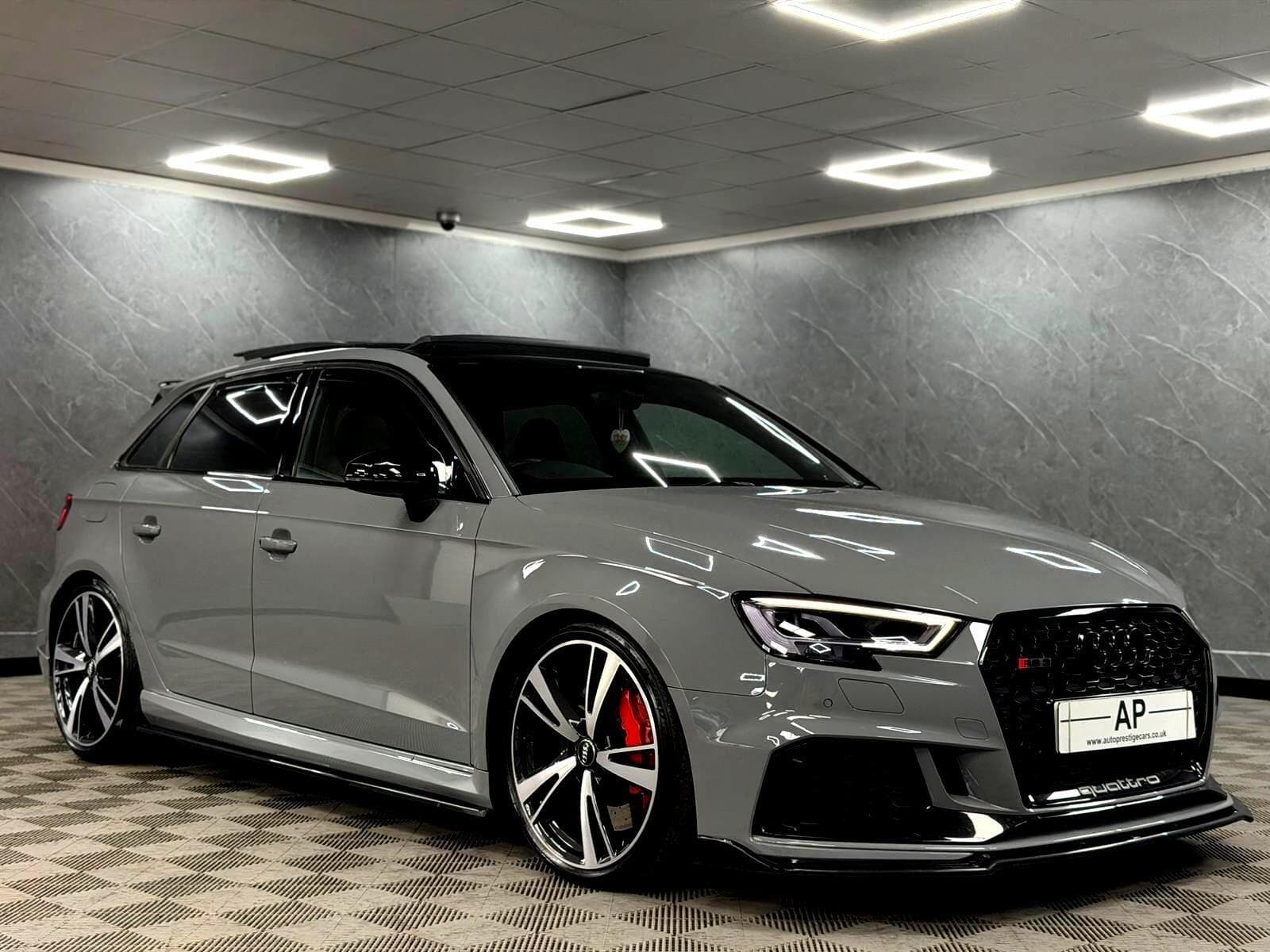 2020 Audi RS3 - Thumbnail 36
