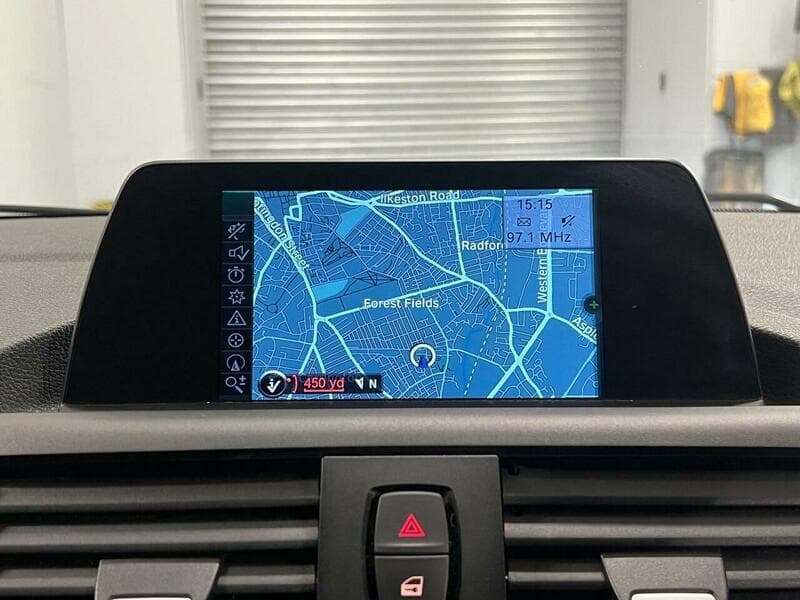 2014 BMW 1 Series - Thumbnail 39