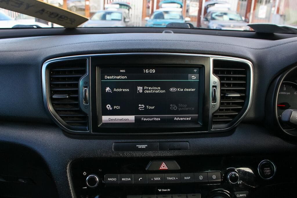 2016 Kia Sportage - Thumbnail 37