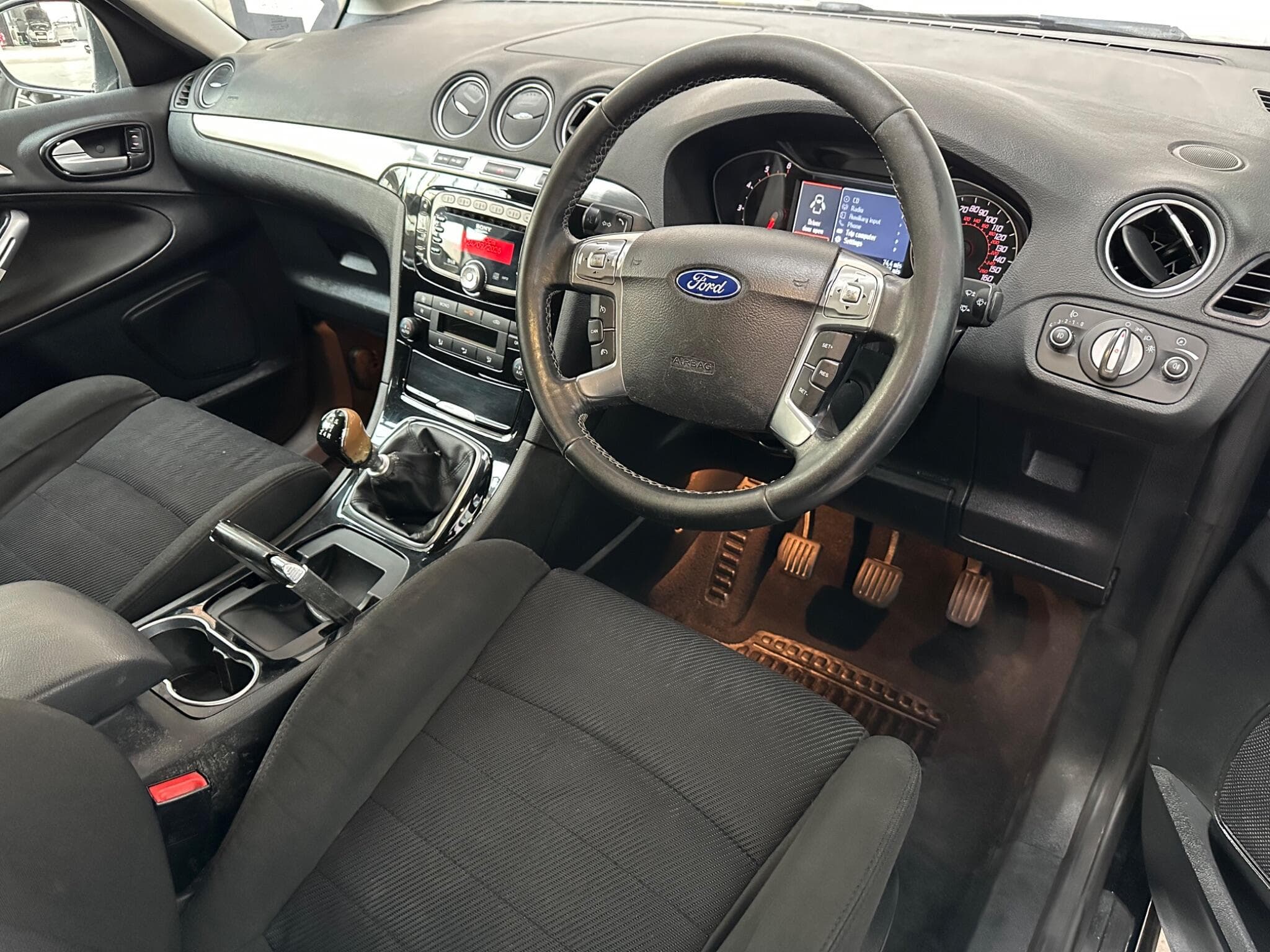 2013 Ford S-Max - Image 4
