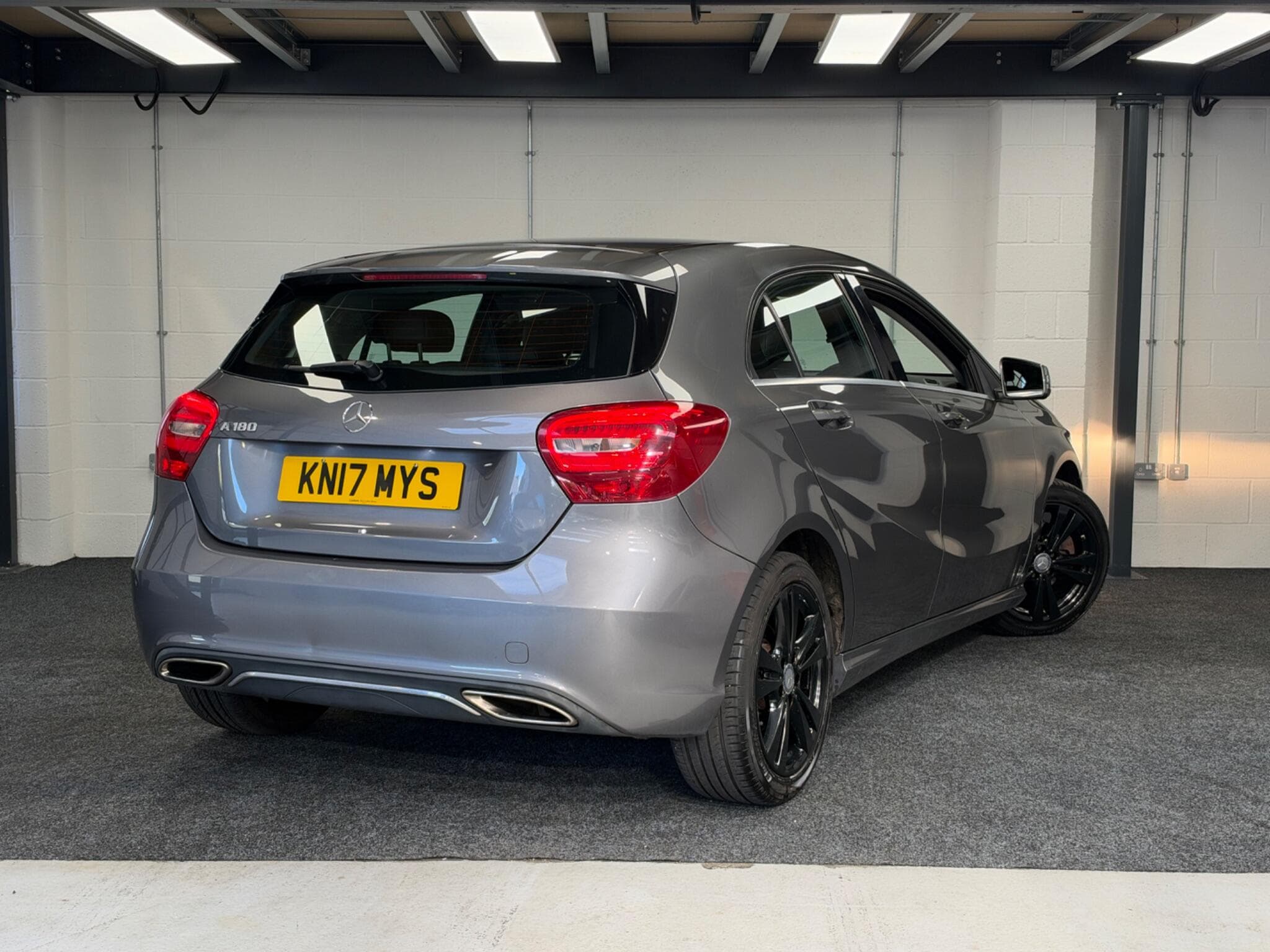 2017 Mercedes-Benz A Class - Thumbnail 9