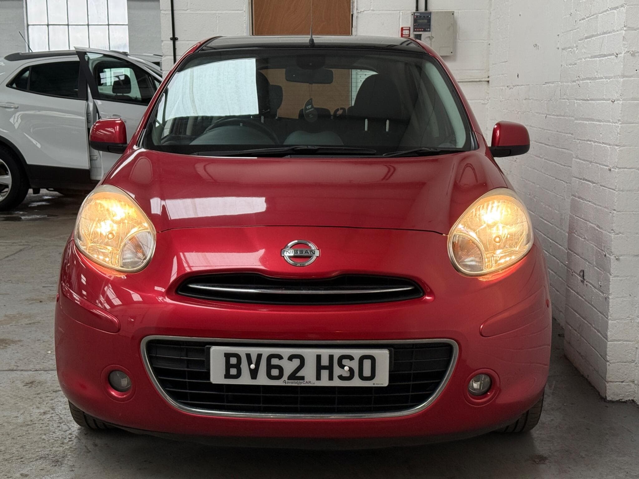 2012 Nissan Micra - Thumbnail 2