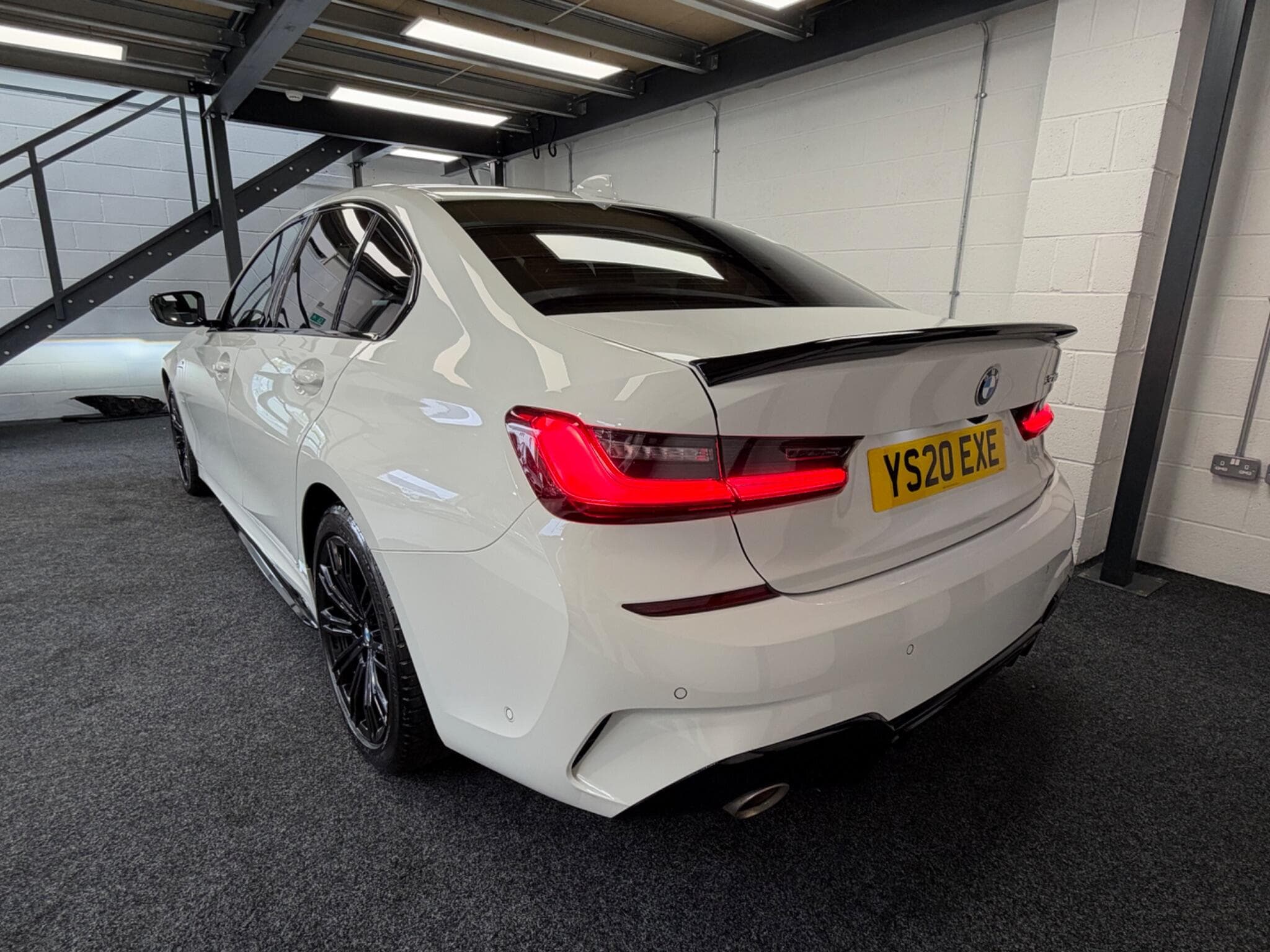 2020 BMW 3 Series - Thumbnail 7
