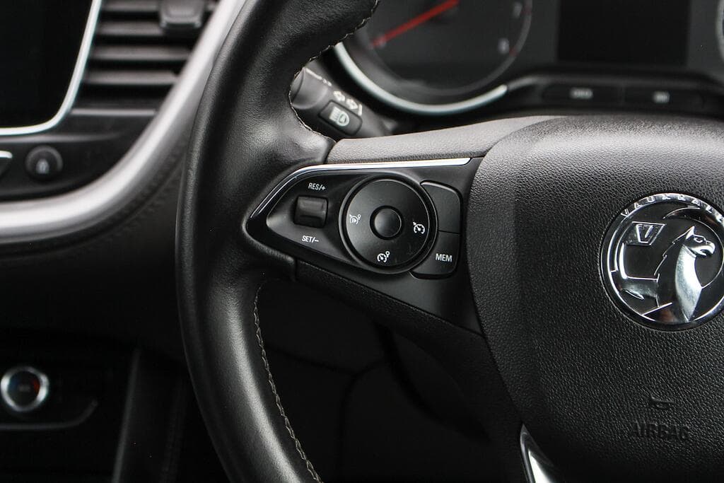 2019 Vauxhall Grandland X - Thumbnail 25