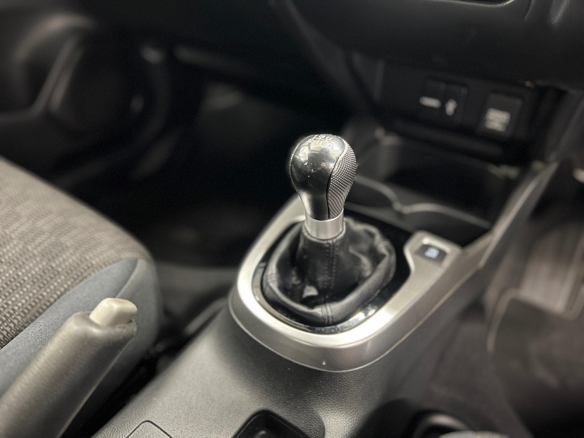 2016 Honda Jazz - Thumbnail 37