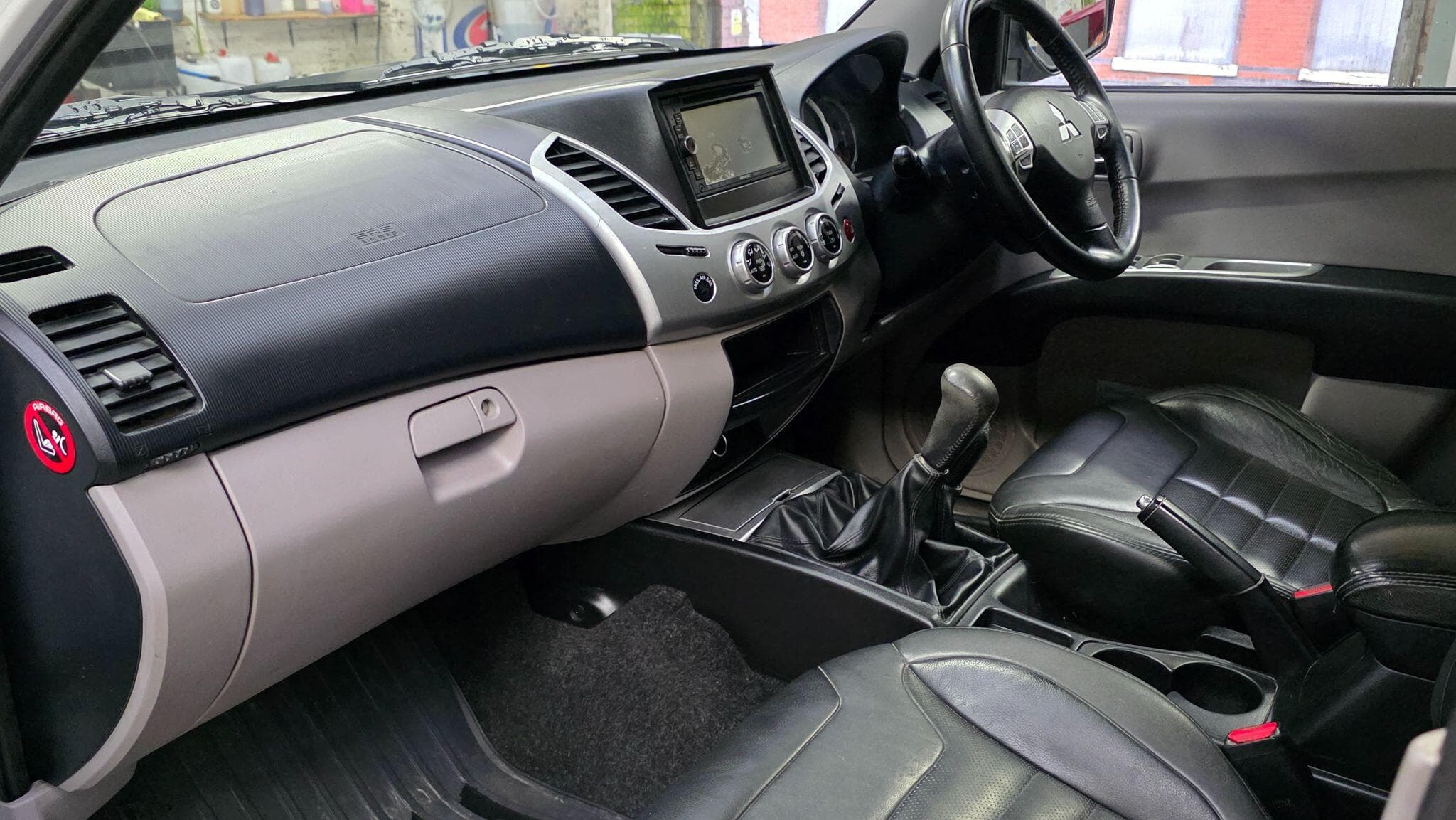 2012 Mitsubishi L200 - Thumbnail 14