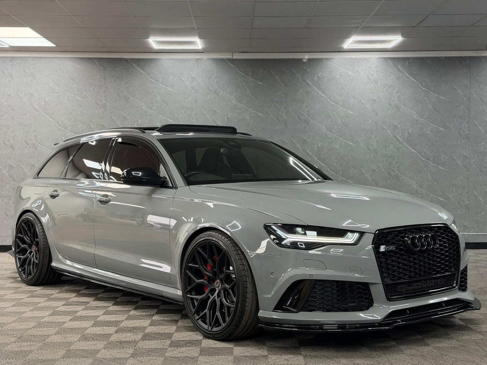 2016 Audi RS6 Avant - Thumbnail 46