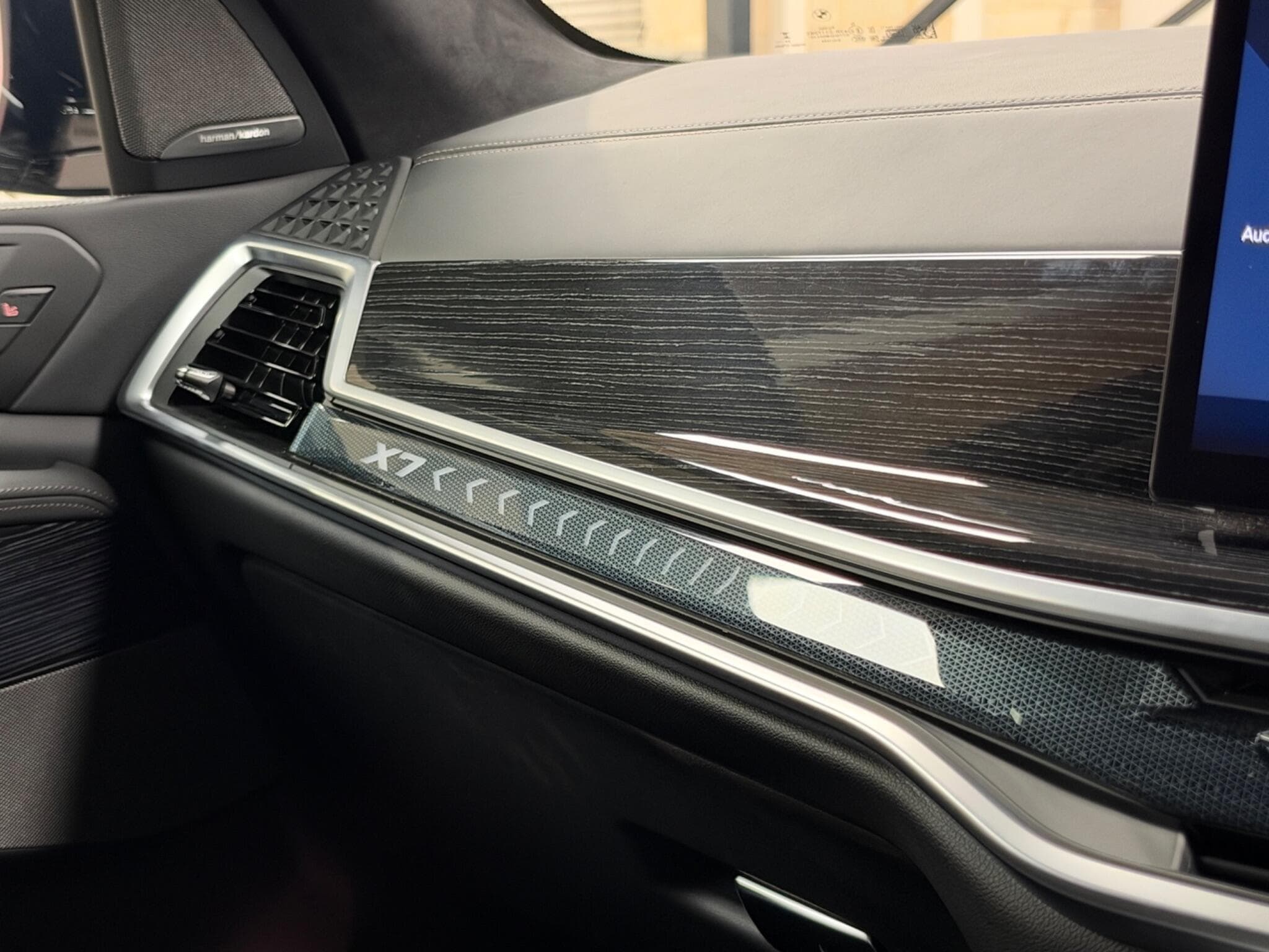 2024 BMW X7 - Thumbnail 73