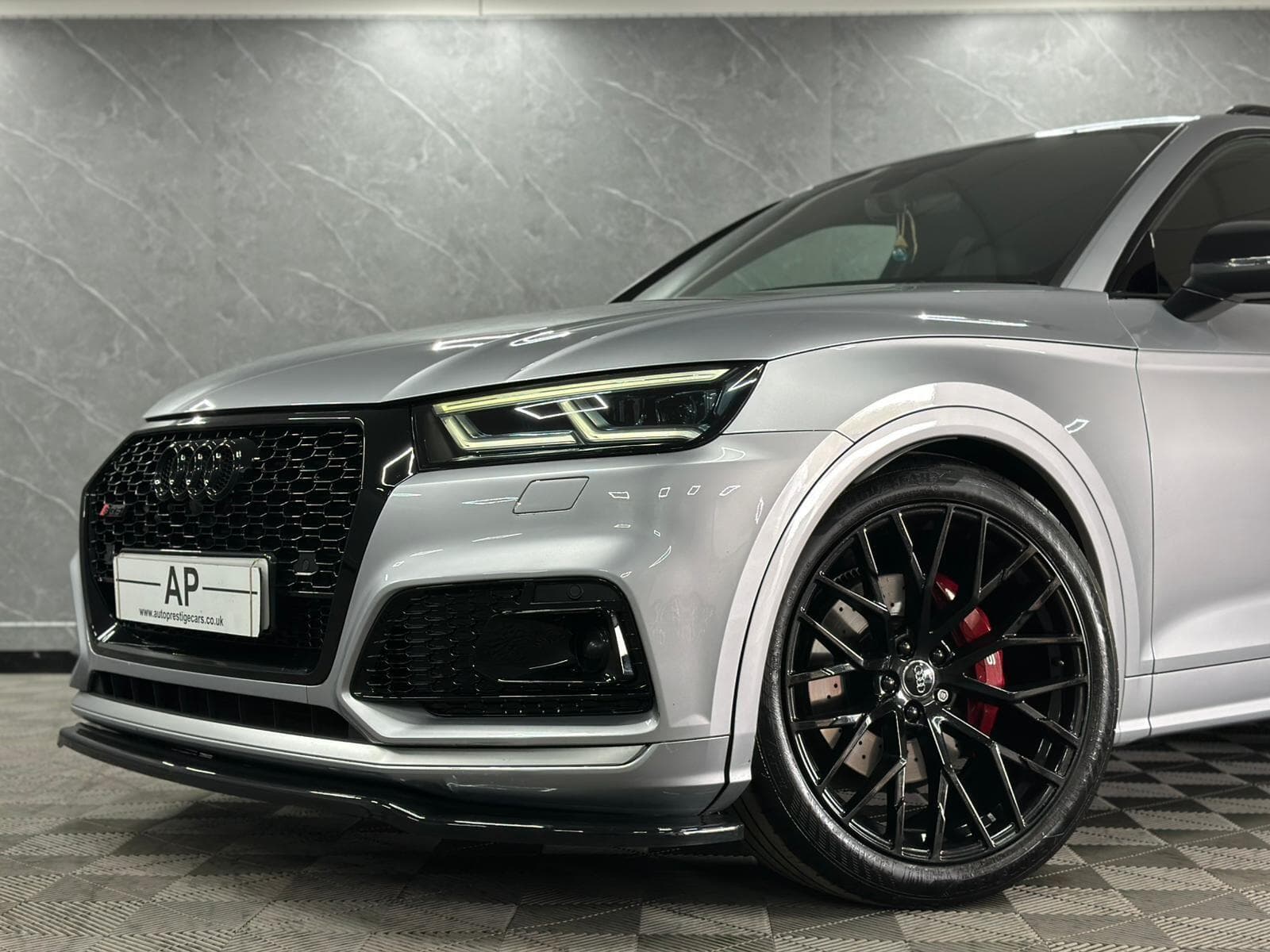 2017 Audi SQ5 - Thumbnail 48