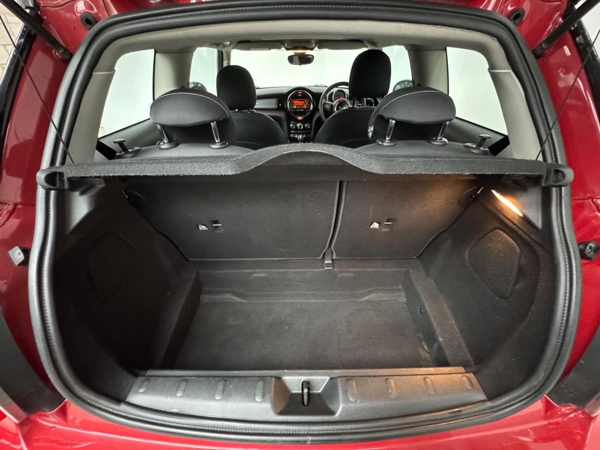 2015 MINI Hatch - Thumbnail 20