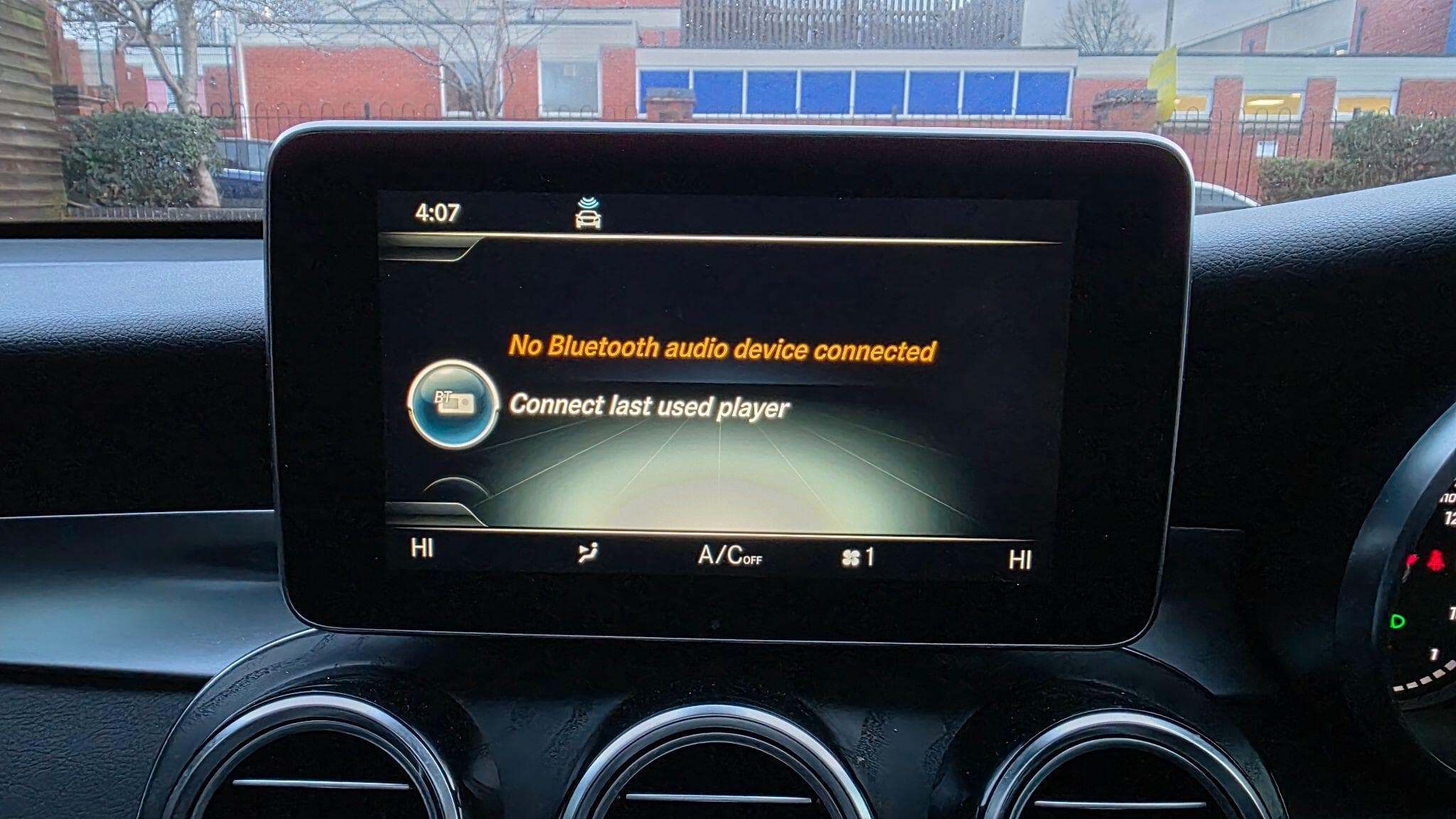 2018 Mercedes-Benz GLC - Thumbnail 23