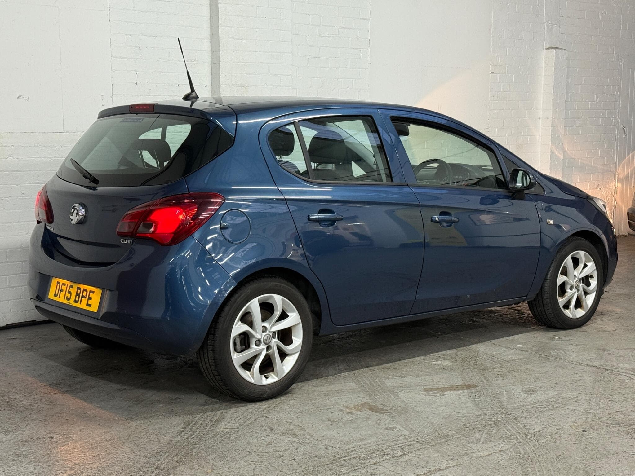 2015 Vauxhall Corsa - Thumbnail 9