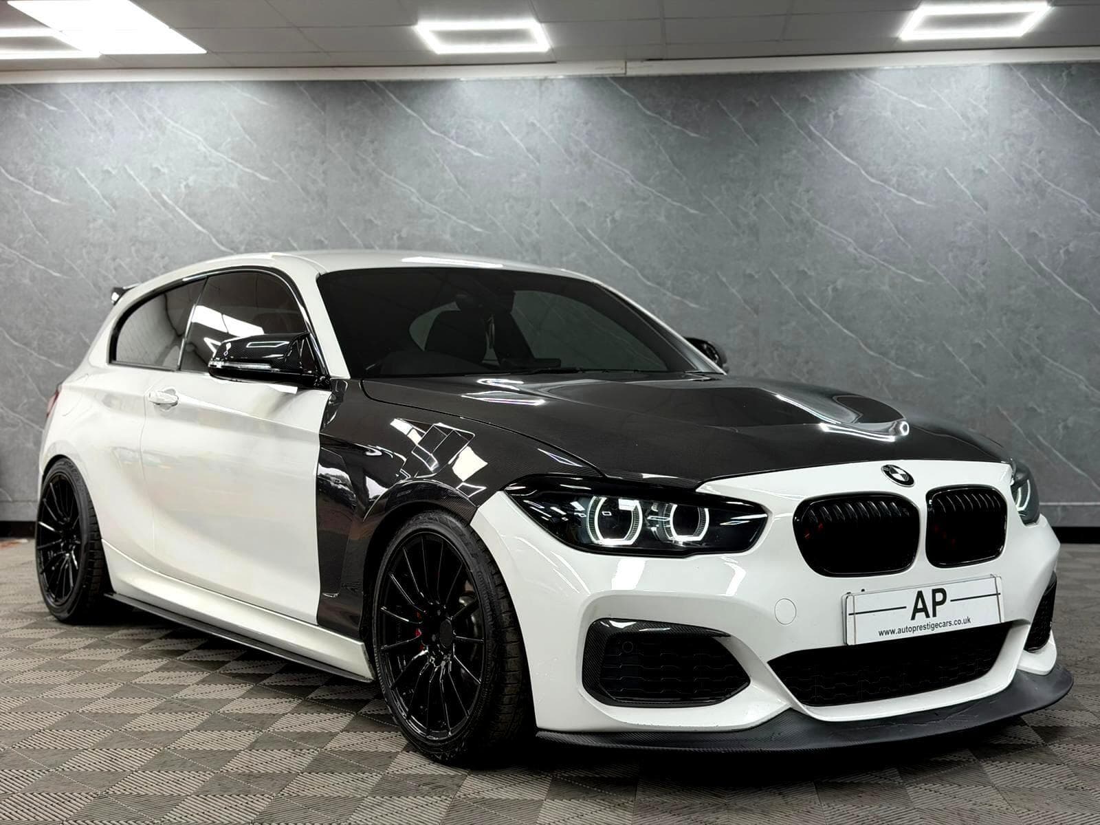 2019 BMW 1 Series - Thumbnail 22