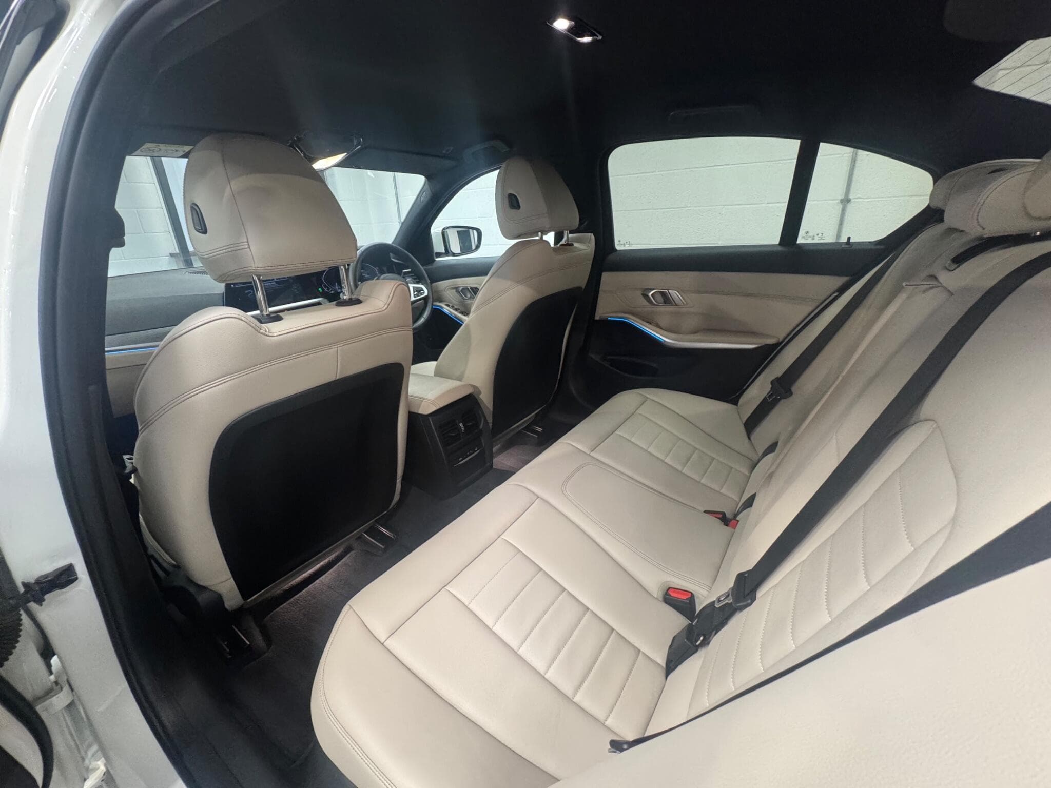 2020 BMW 3 Series - Thumbnail 23