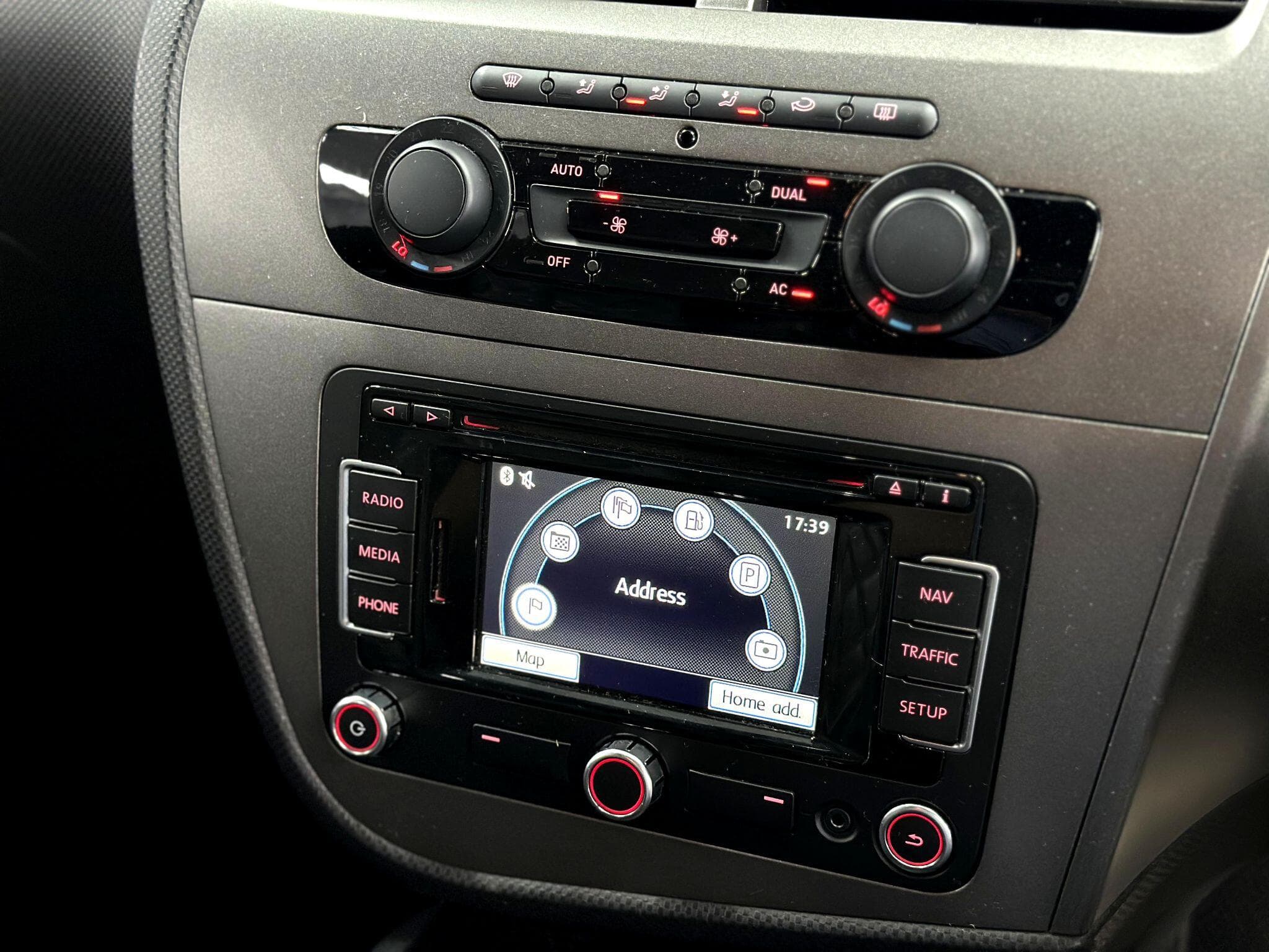 2011 SEAT Leon - Thumbnail 38