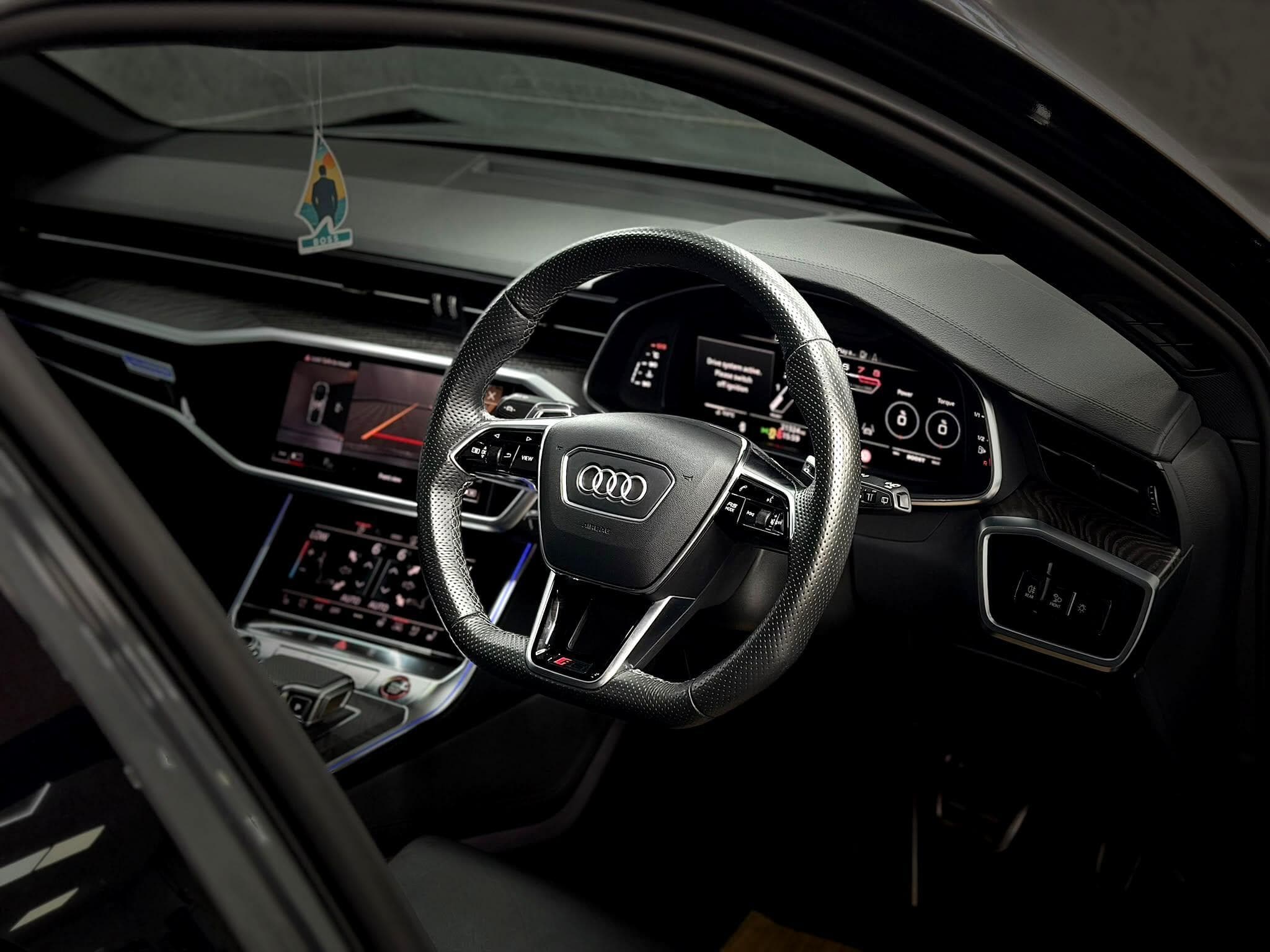 2021 Audi RS6 Avant - Thumbnail 9