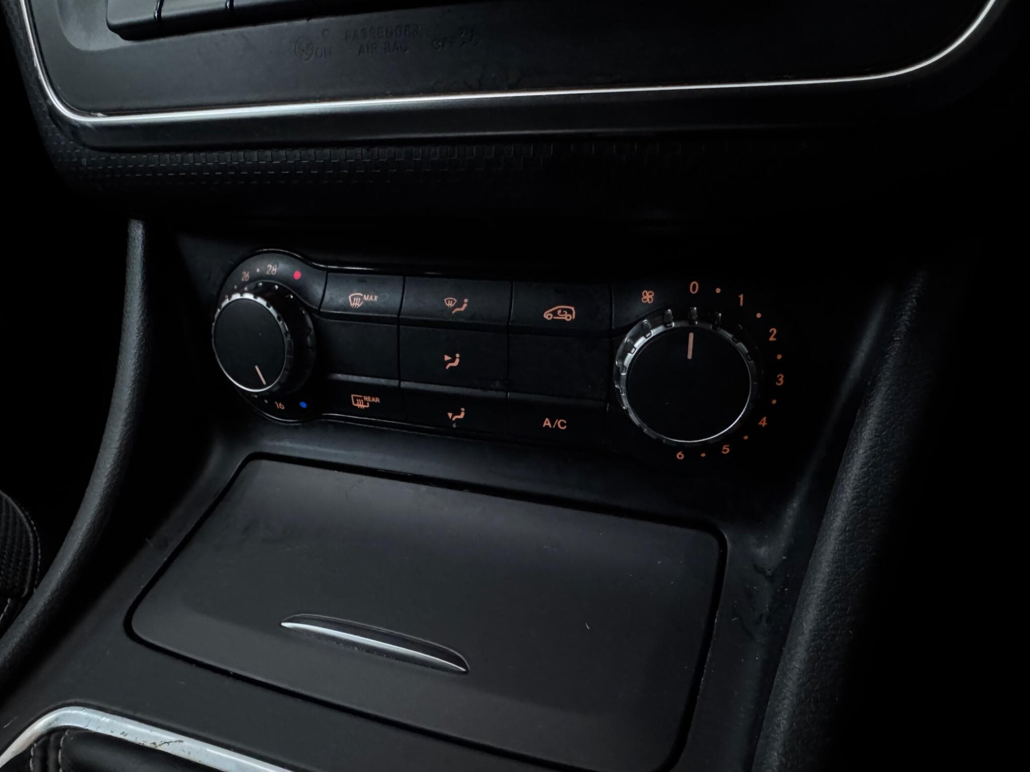 2015 Mercedes-Benz A Class - Thumbnail 17