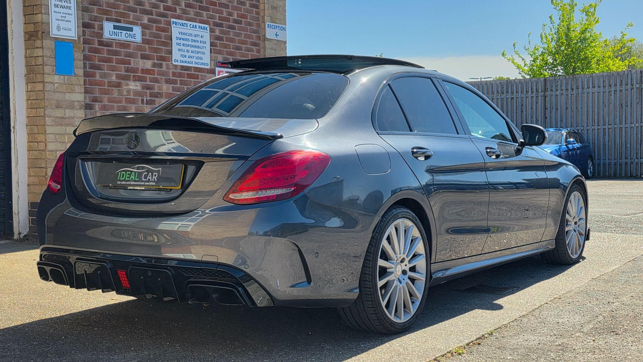 2016 Mercedes-Benz C Class - Thumbnail 7