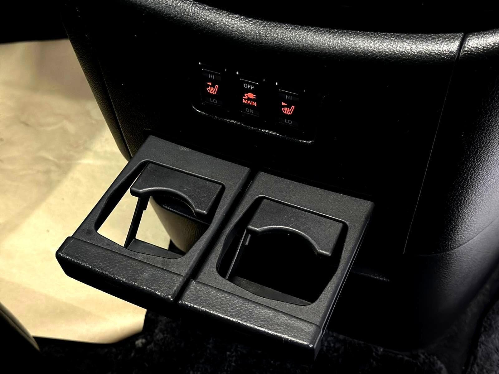 2015 Nissan Elgrand - Thumbnail 27