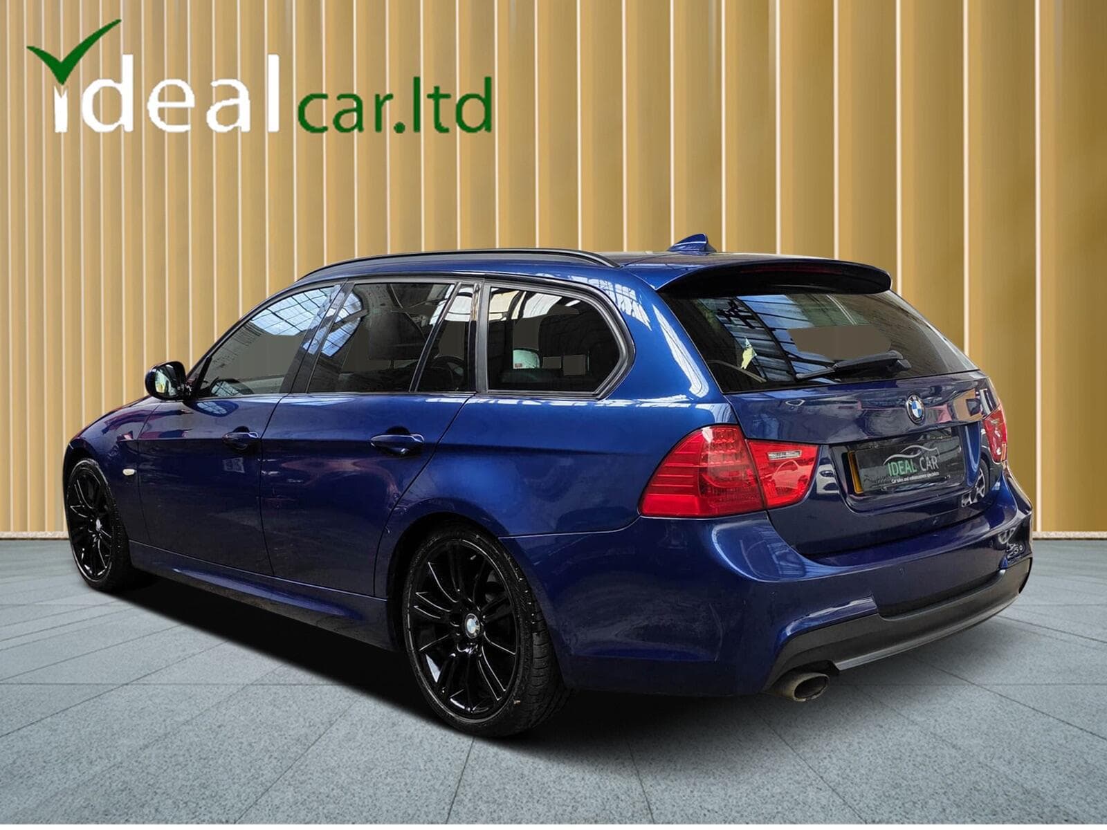 2012 BMW 3 Series - Image 2