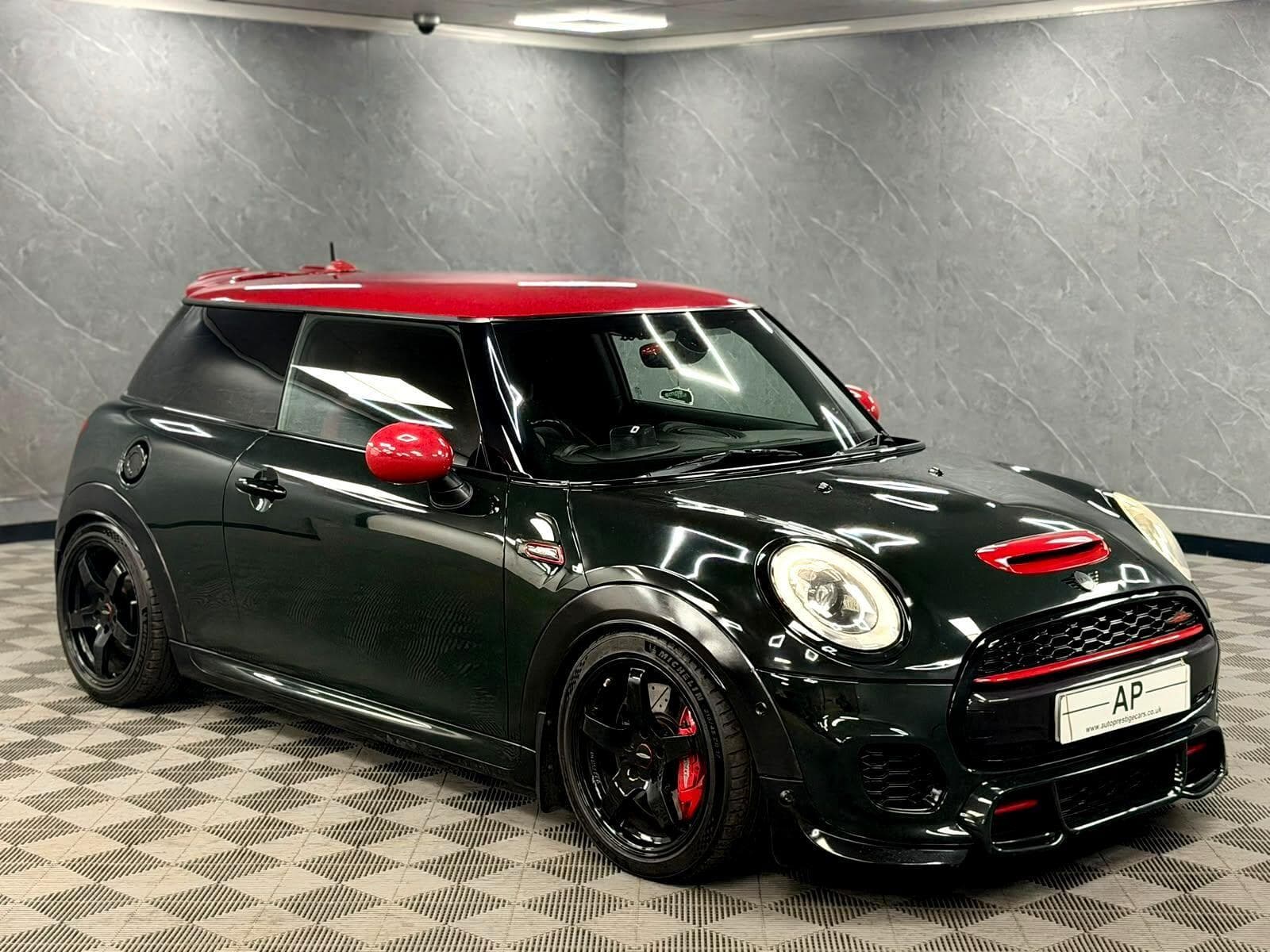 2015 MINI Hatch - Thumbnail 31