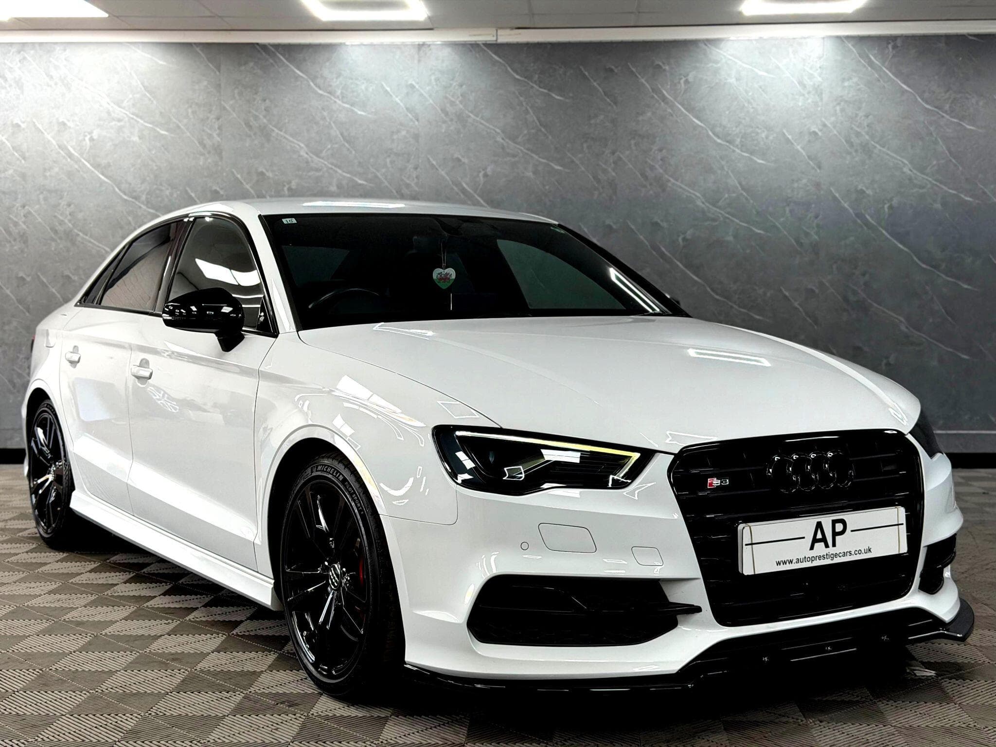 2015 Audi S3 - Thumbnail 5