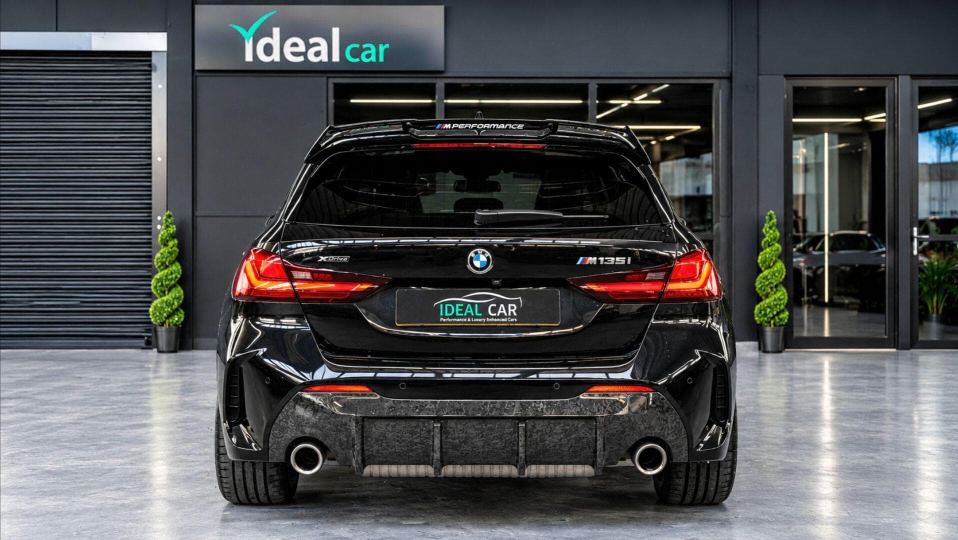 2023 BMW 1 Series - Thumbnail 6