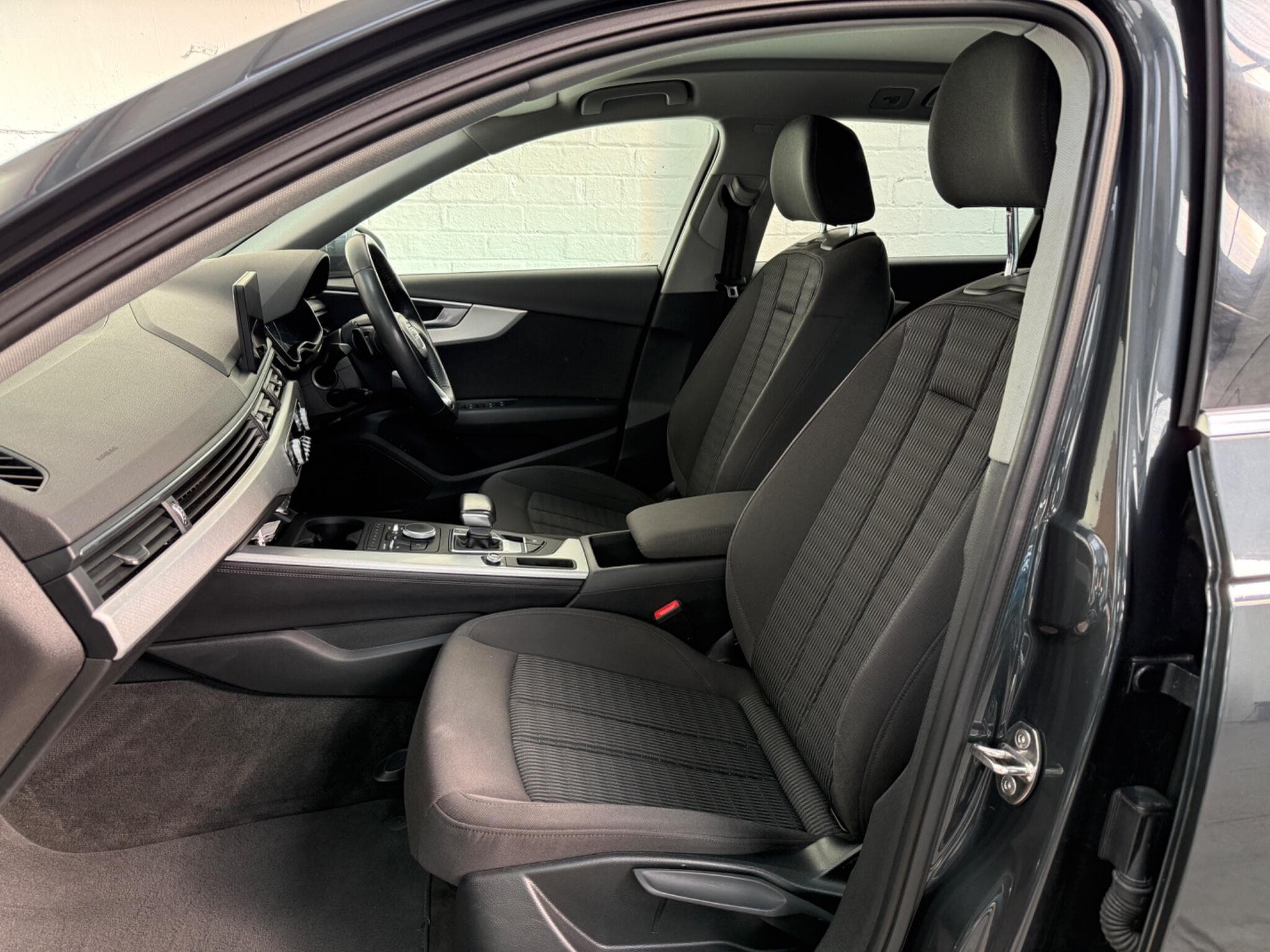 2017 Audi A4 Avant - Thumbnail 34