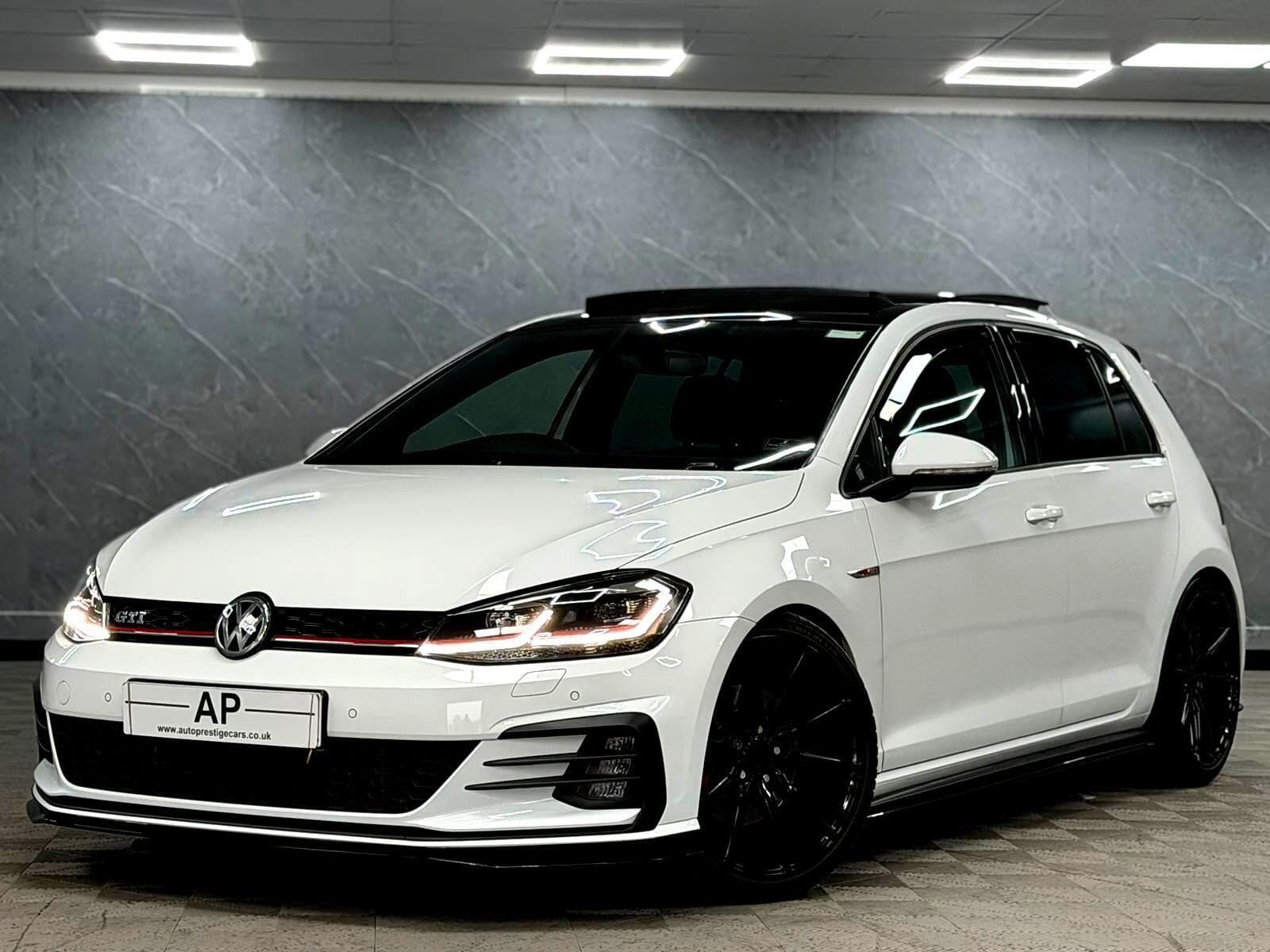 2018 Volkswagen Golf - Thumbnail 9