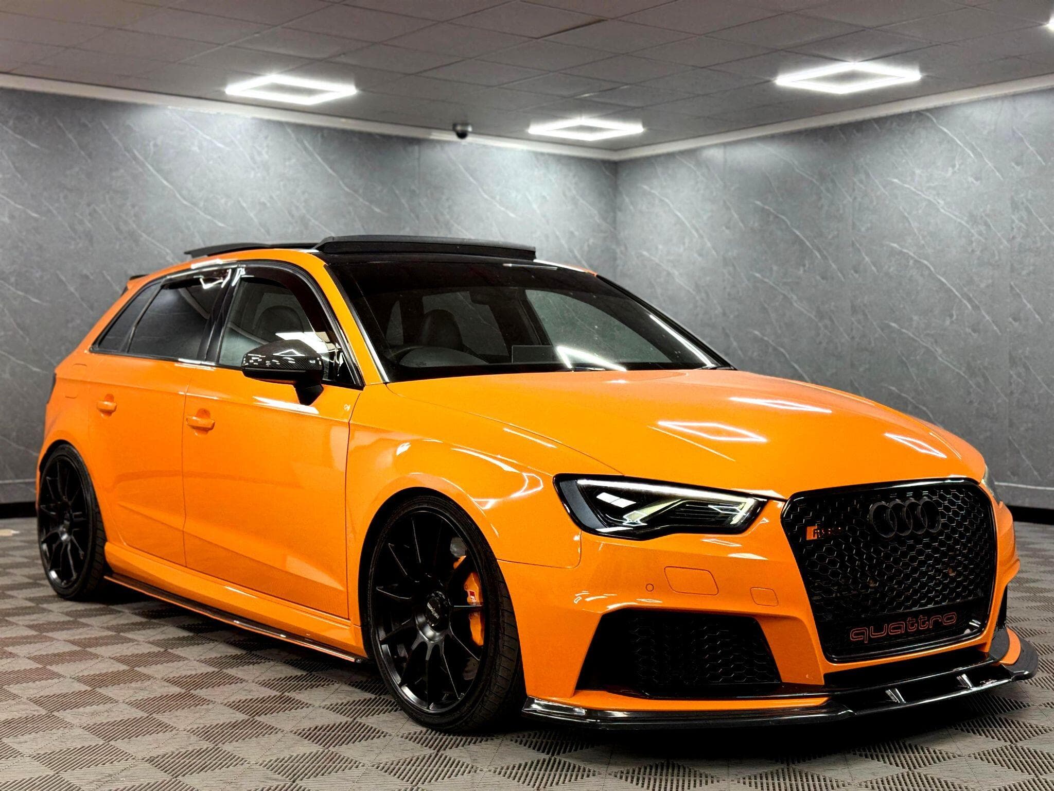 2015 Audi RS3 - Thumbnail 10