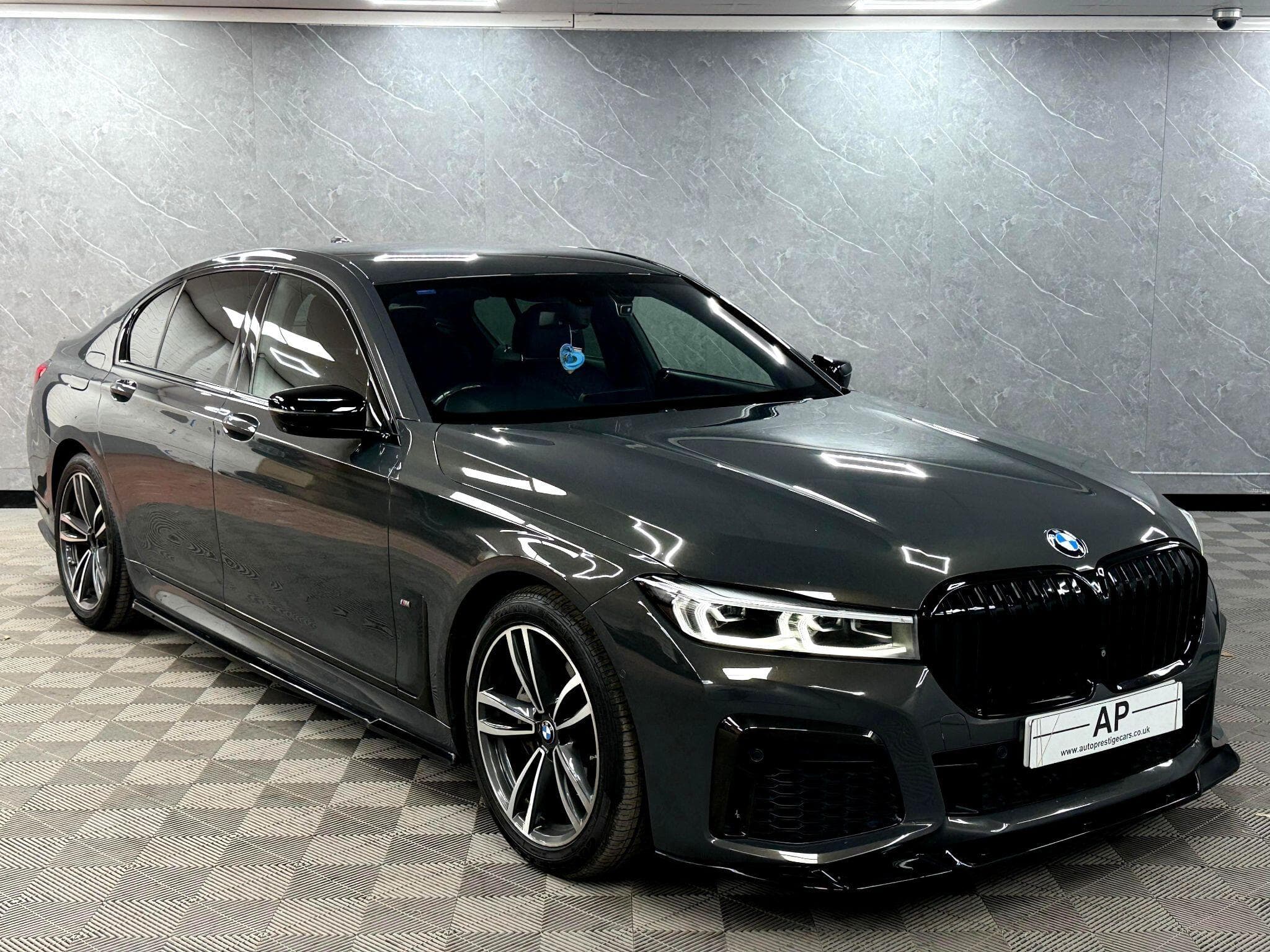 2019 BMW 7 Series - Thumbnail 46