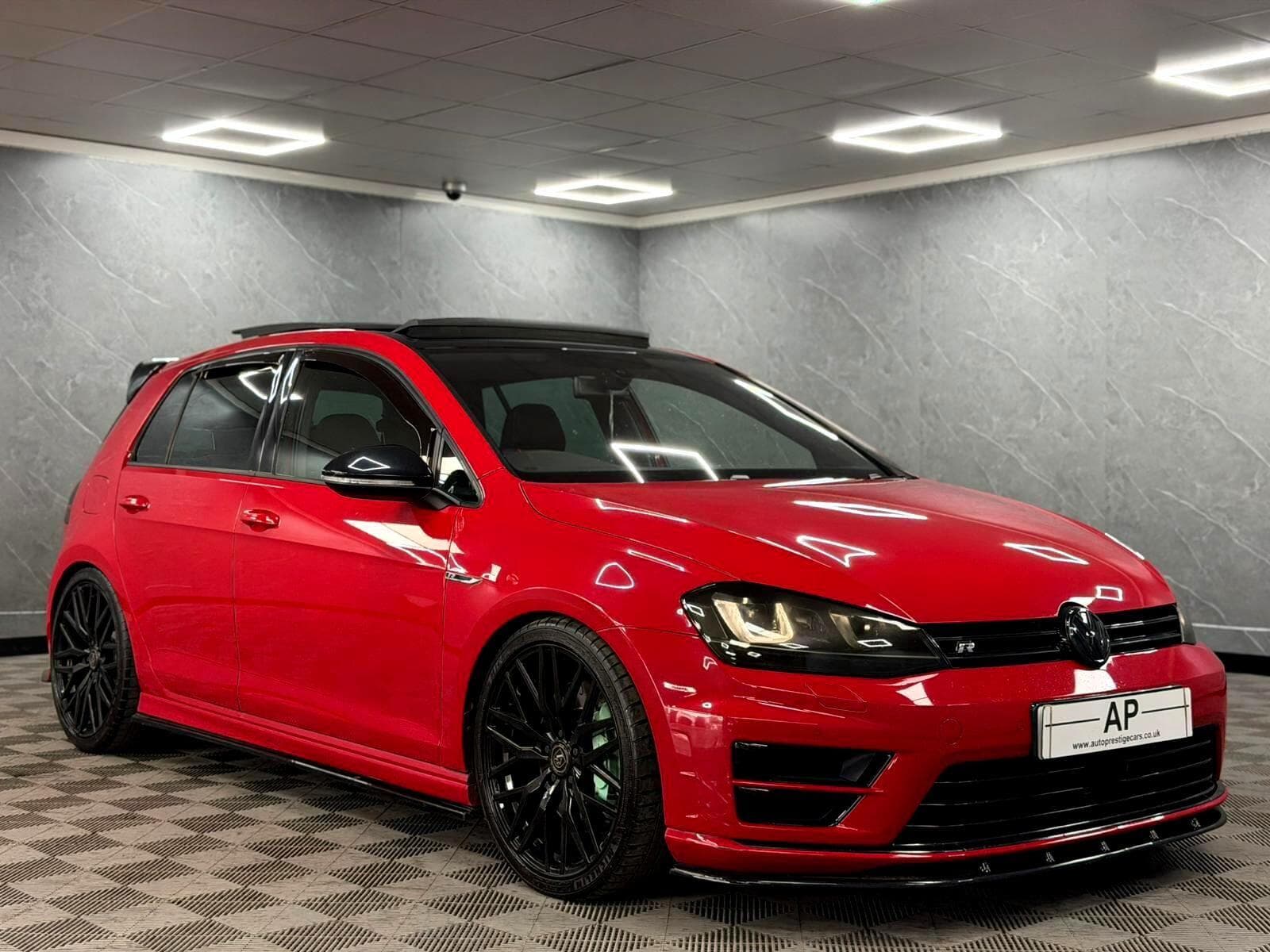 2015 Volkswagen Golf - Thumbnail 34