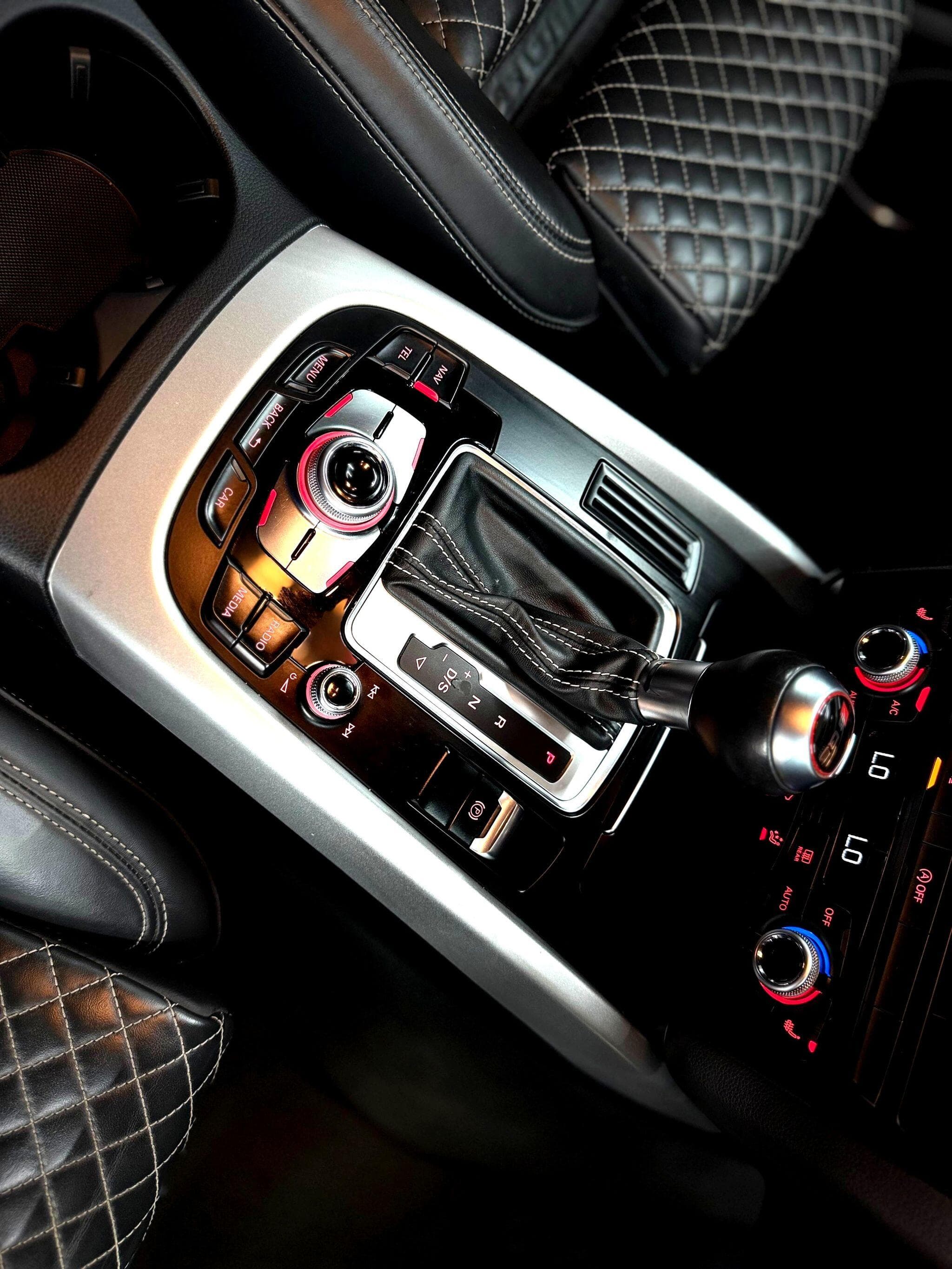2016 Audi SQ5 - Thumbnail 39