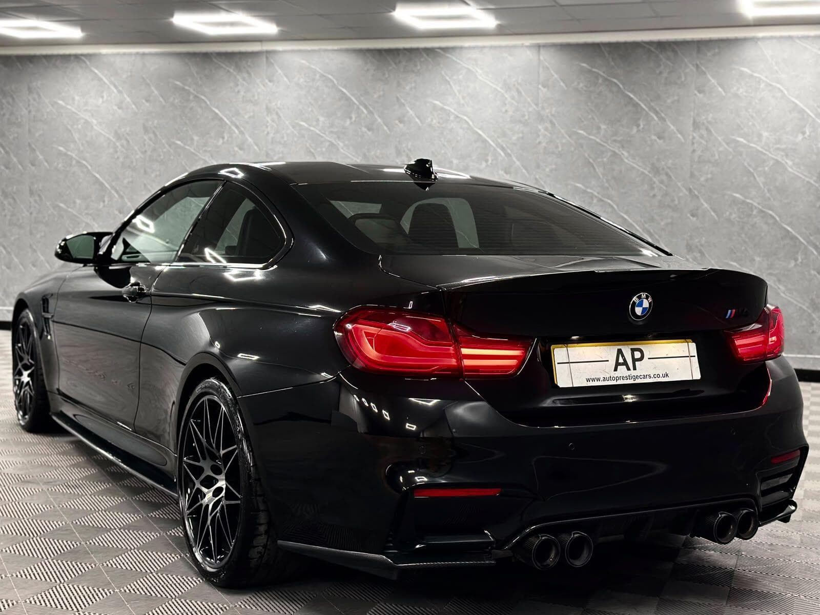 2017 BMW M4 - Thumbnail 58