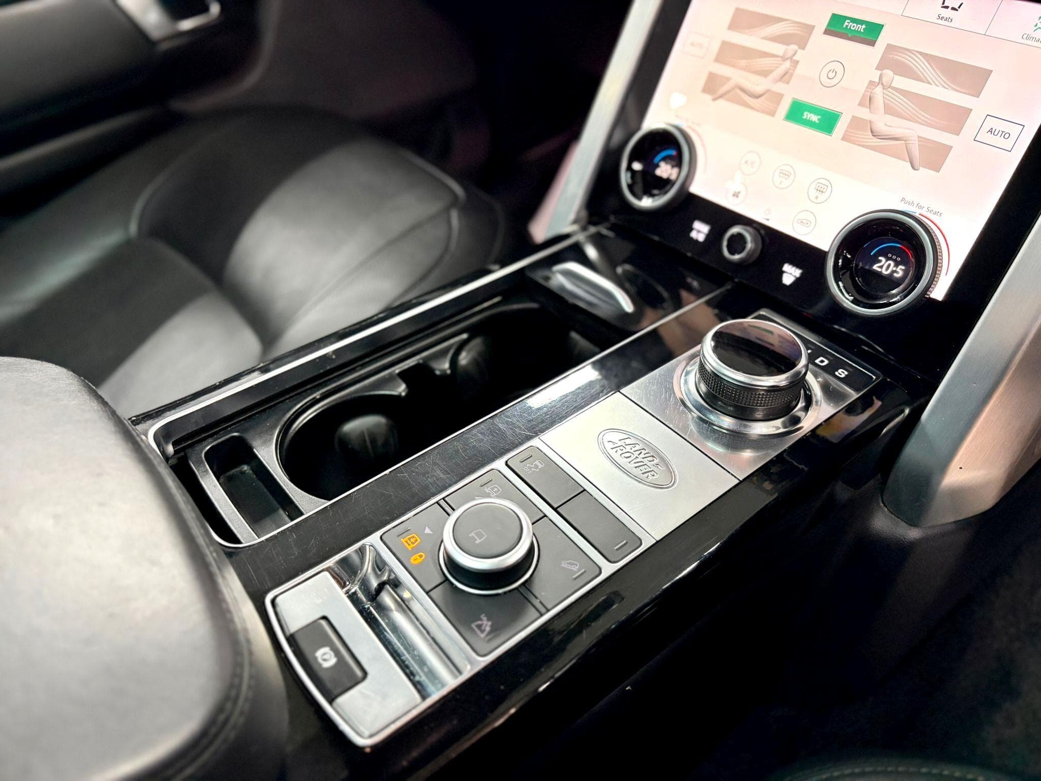 2018 Land Rover Range Rover - Thumbnail 22