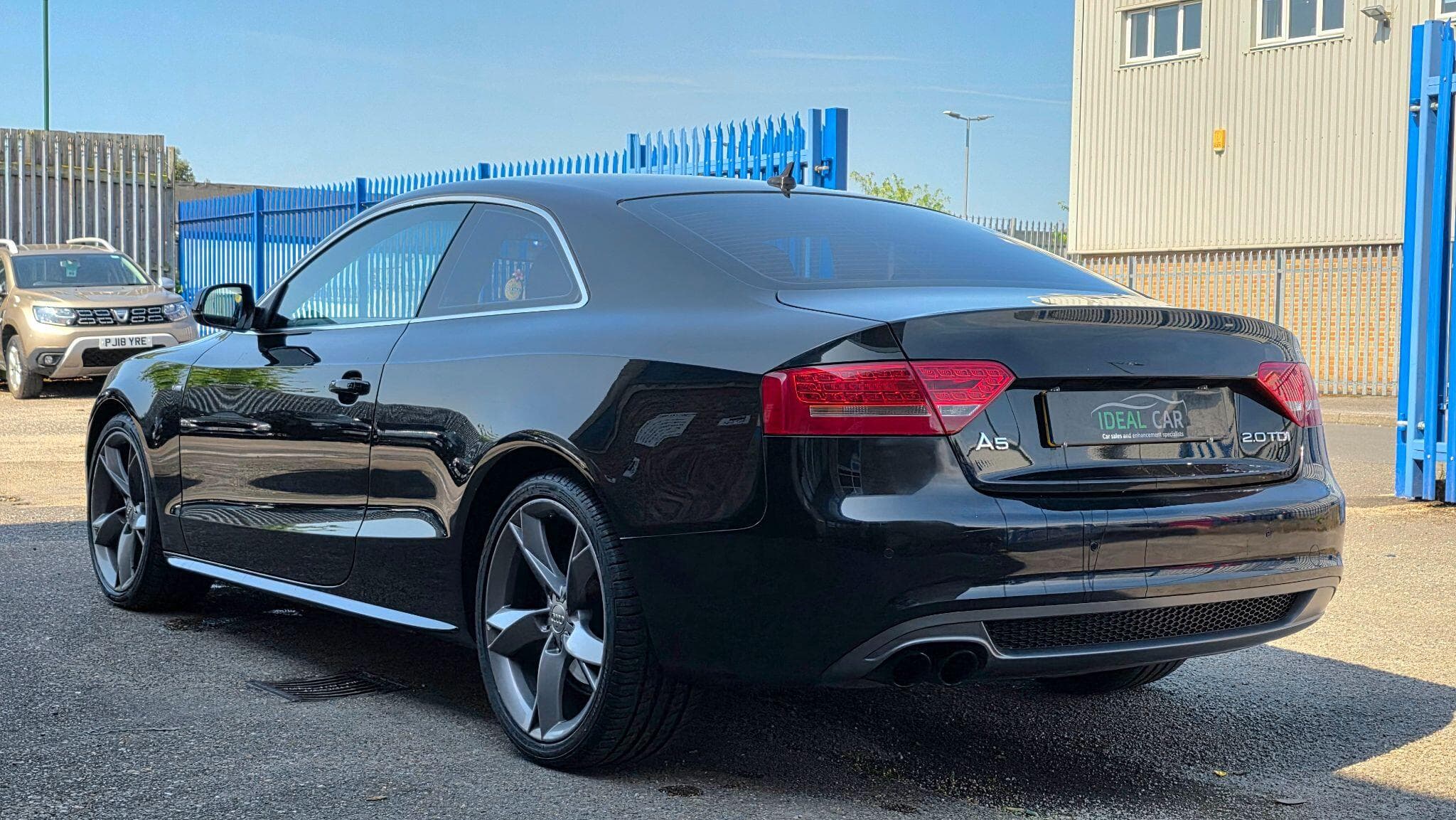 2010 Audi A5 - Image 2