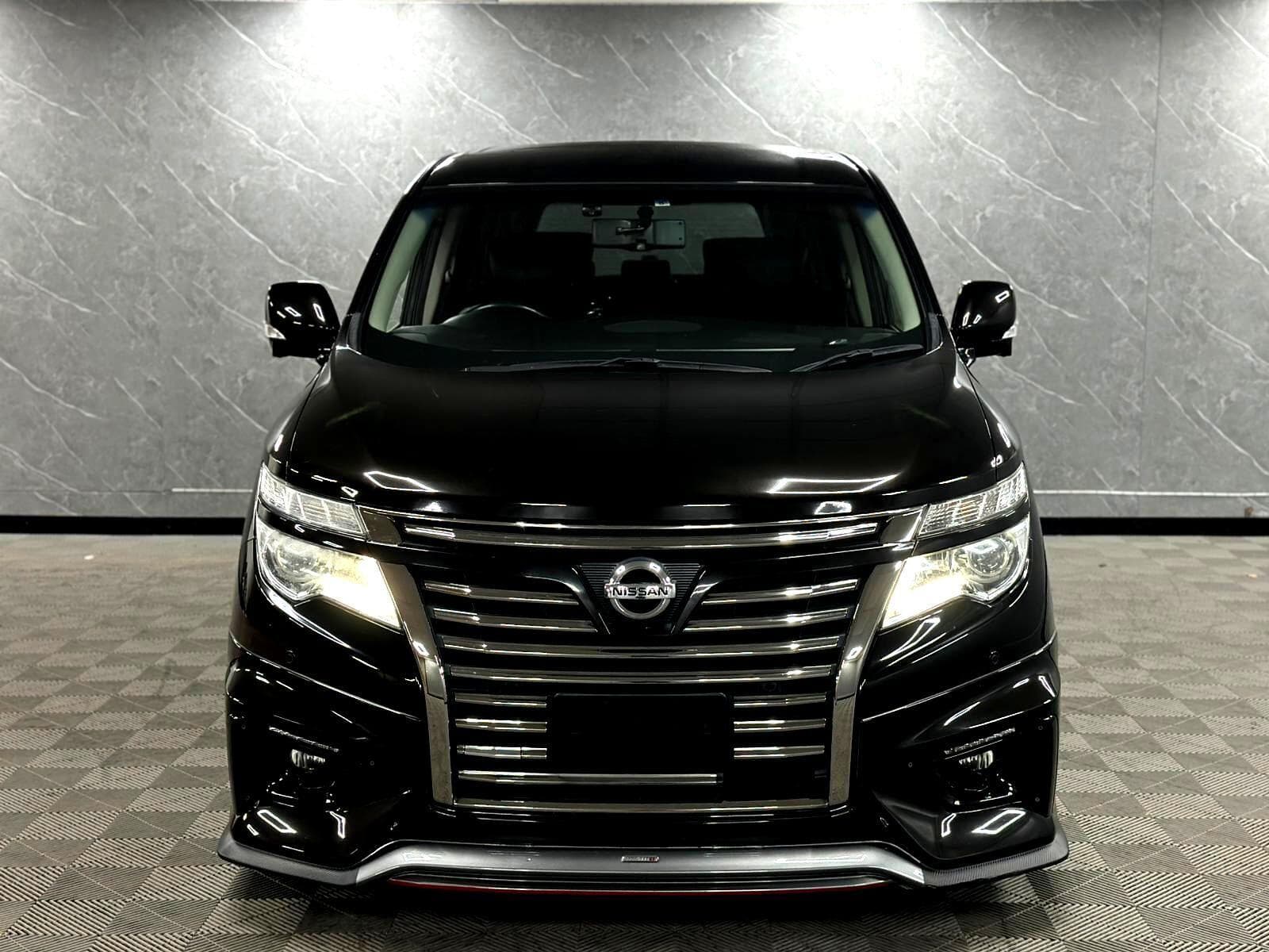 2015 Nissan Elgrand - Thumbnail 12