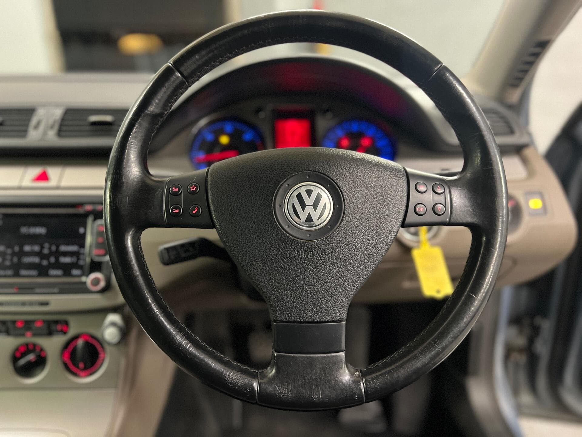 2009 Volkswagen Passat - Thumbnail 22