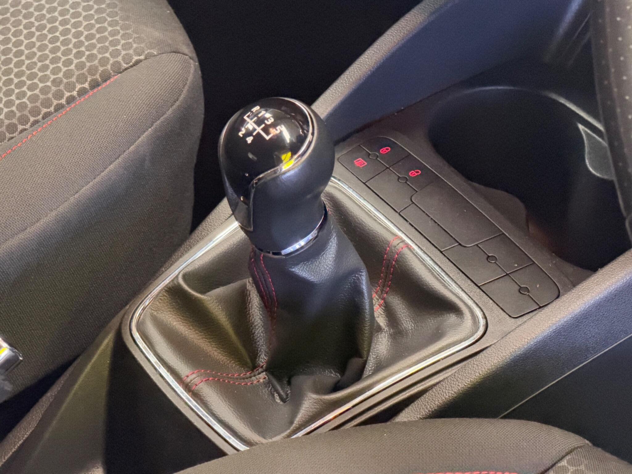 2017 SEAT Ibiza - Thumbnail 18