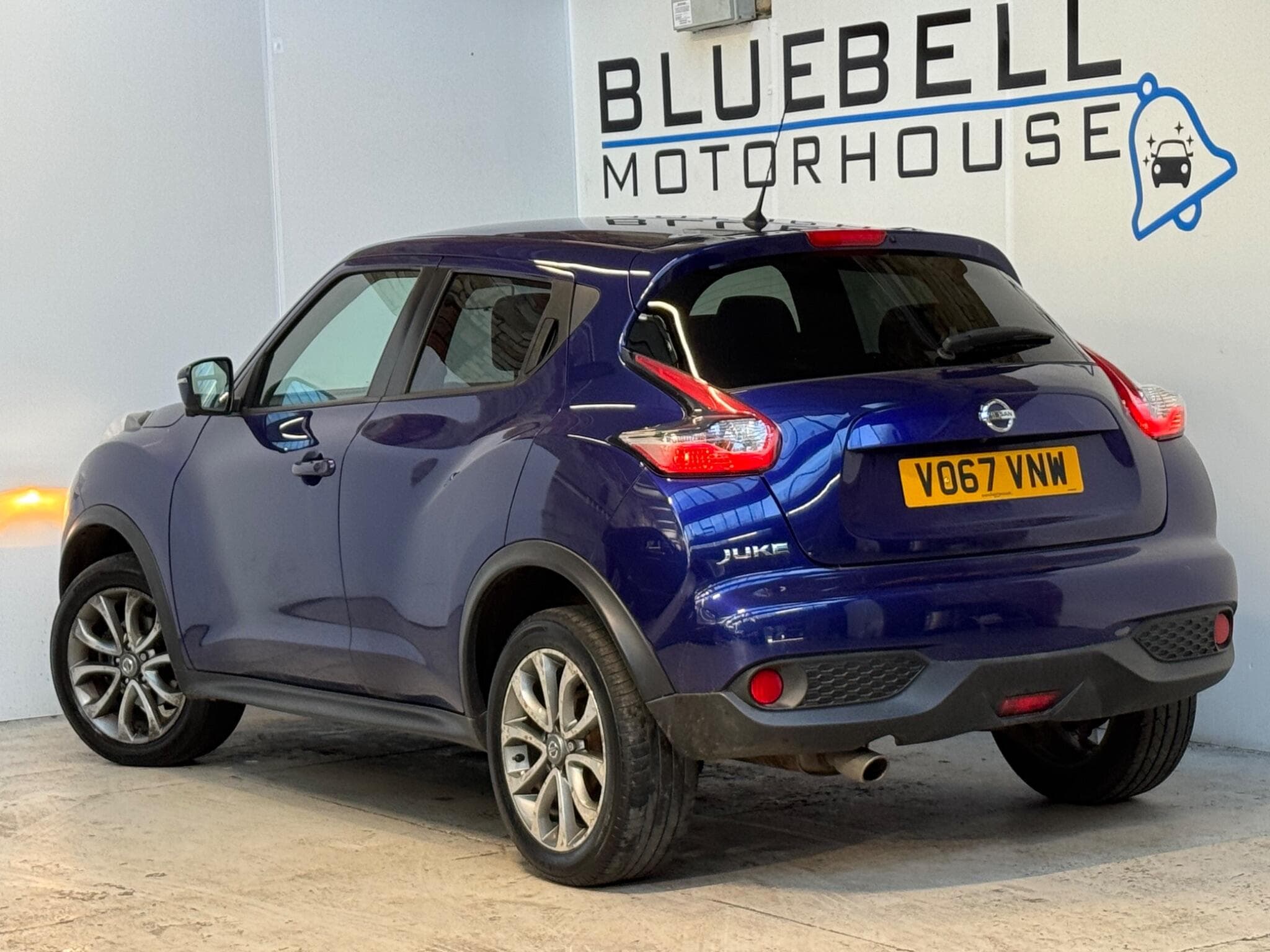 2017 Nissan Juke - Thumbnail 5