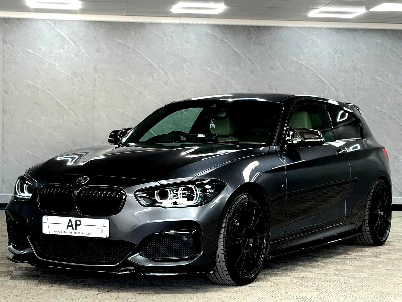 2017 BMW 1 Series - Thumbnail 10