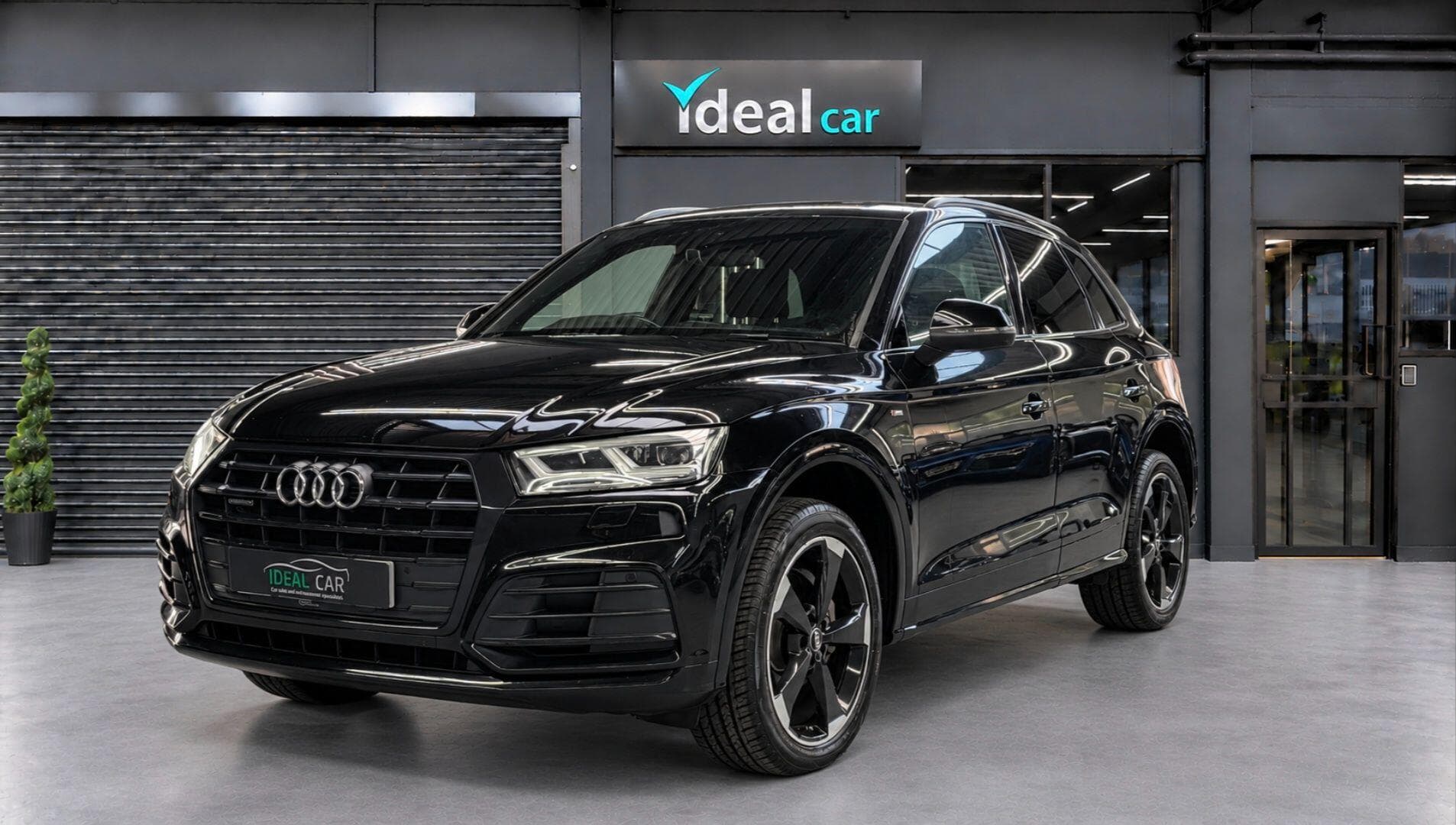 2019 Audi Q5 - Main