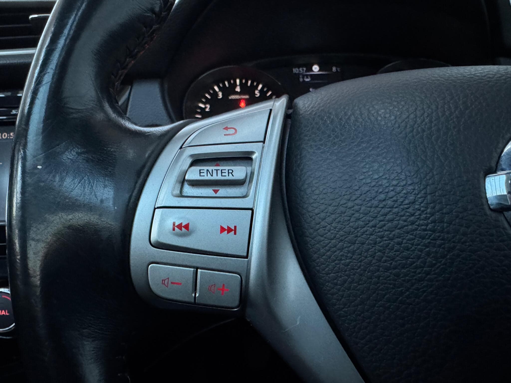 2015 Nissan Qashqai - Thumbnail 22