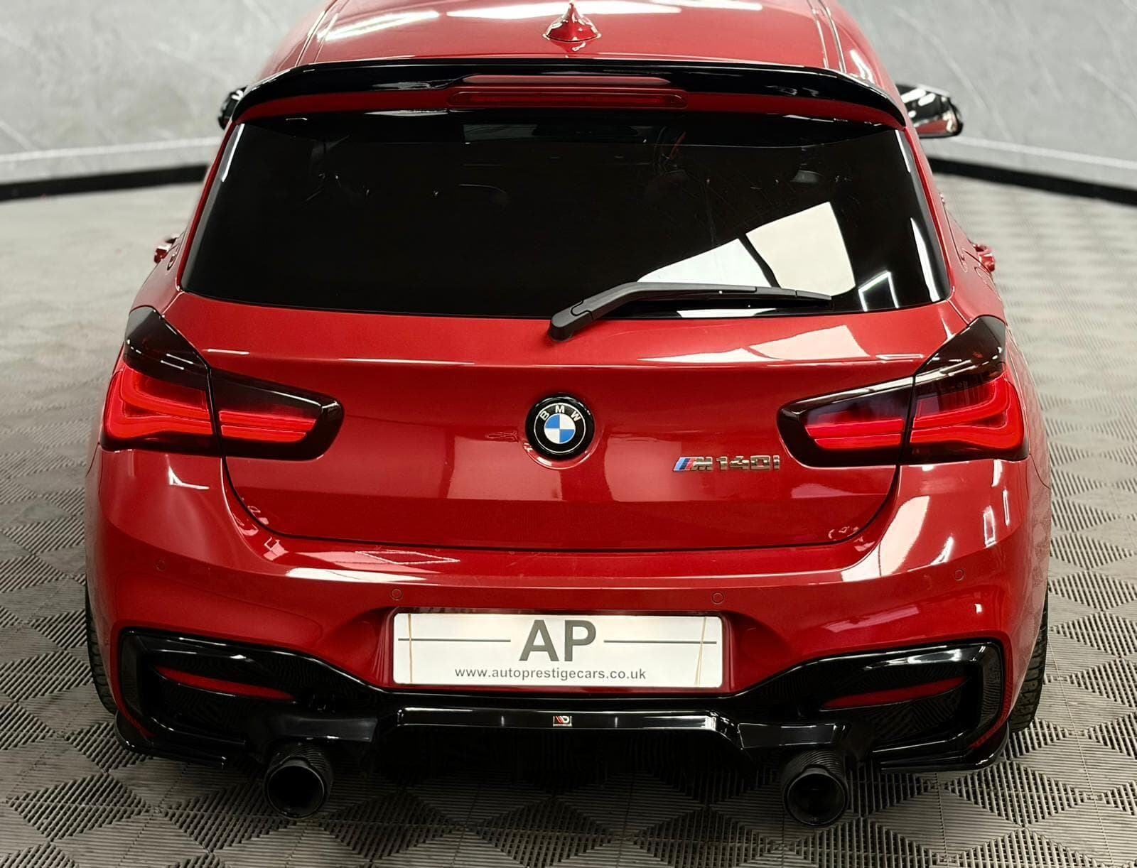 2018 BMW 1 Series - Thumbnail 28