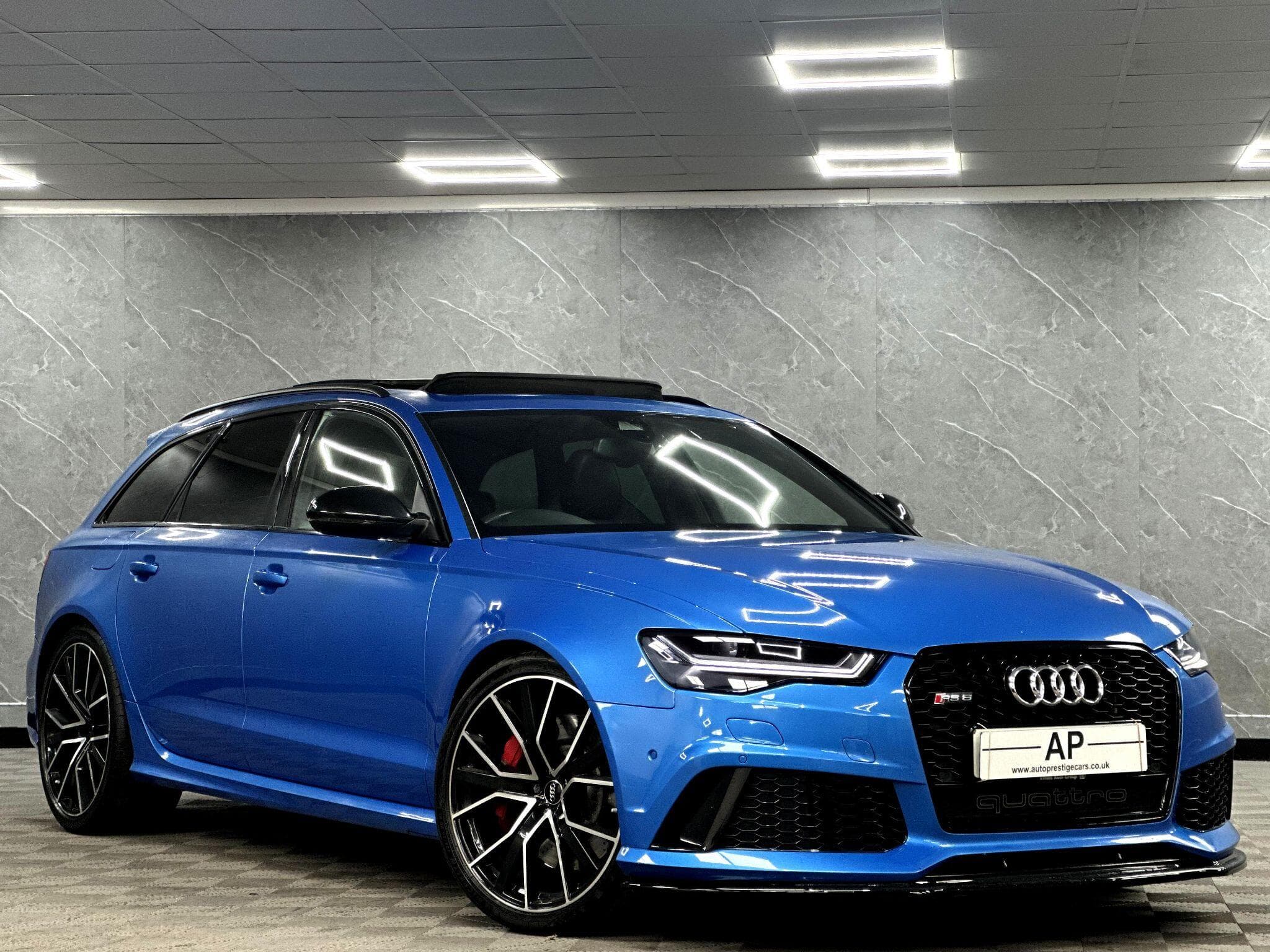 2017 Audi RS6 Avant - Thumbnail 6